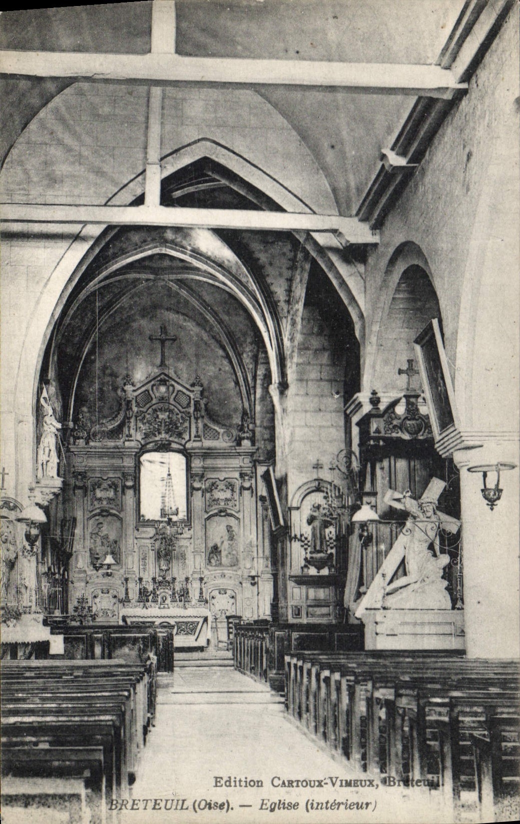 CPA Breteuil Oise Eglise interieur 