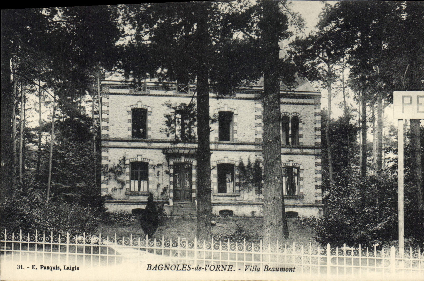 CPA Bagnoles de l'Orne Villa Beaumont 