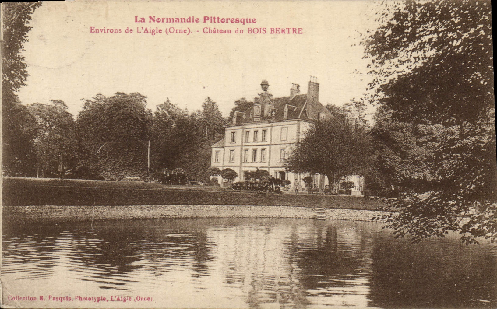 CPA la Normandie Pitteresque Environs de l'Aigle Orne Chateau du Bois Bertre 