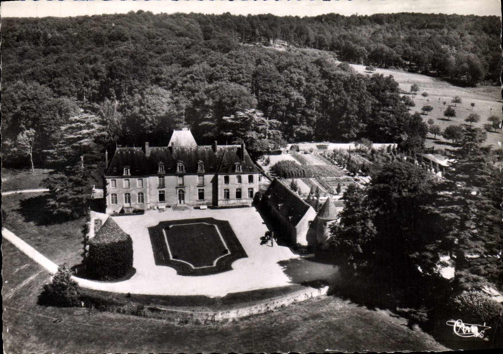 CPSM L'Hermitiere Orne vue aerienne le chateau