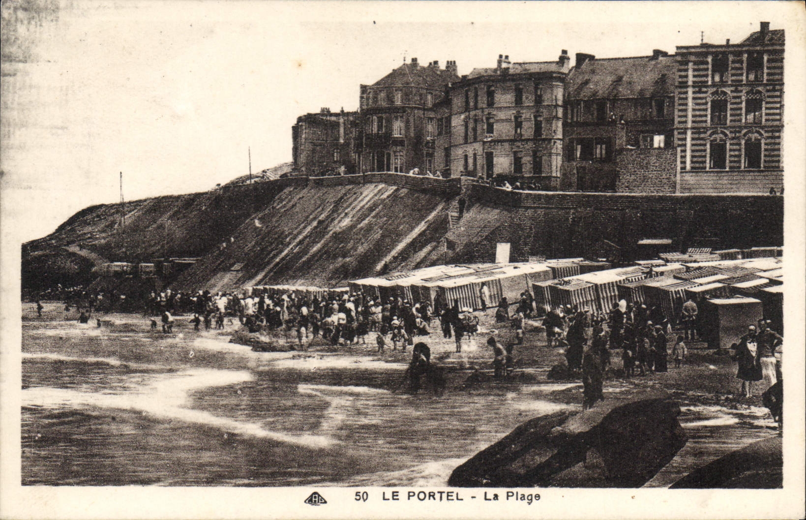 CPA Le Portel La Plage 