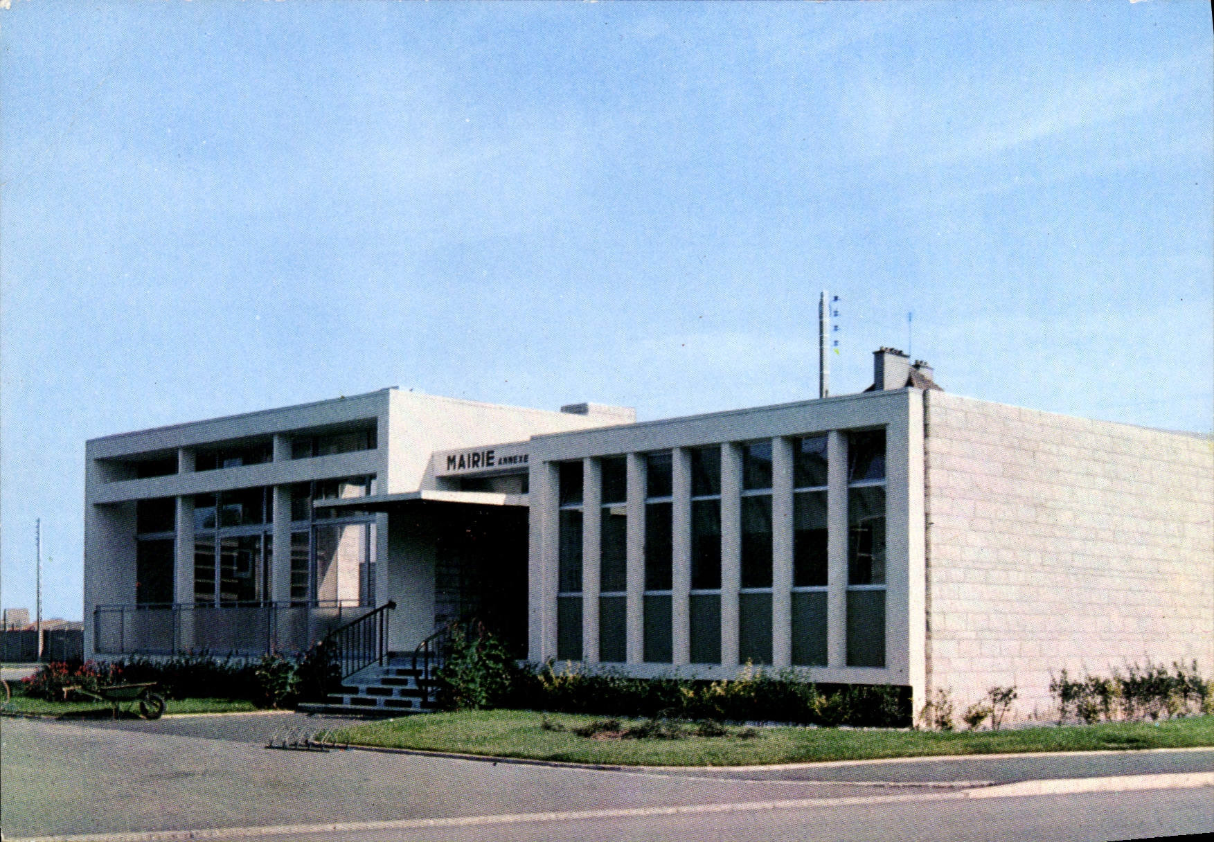 CPSM Bleriot Plage P de C la Mairie
