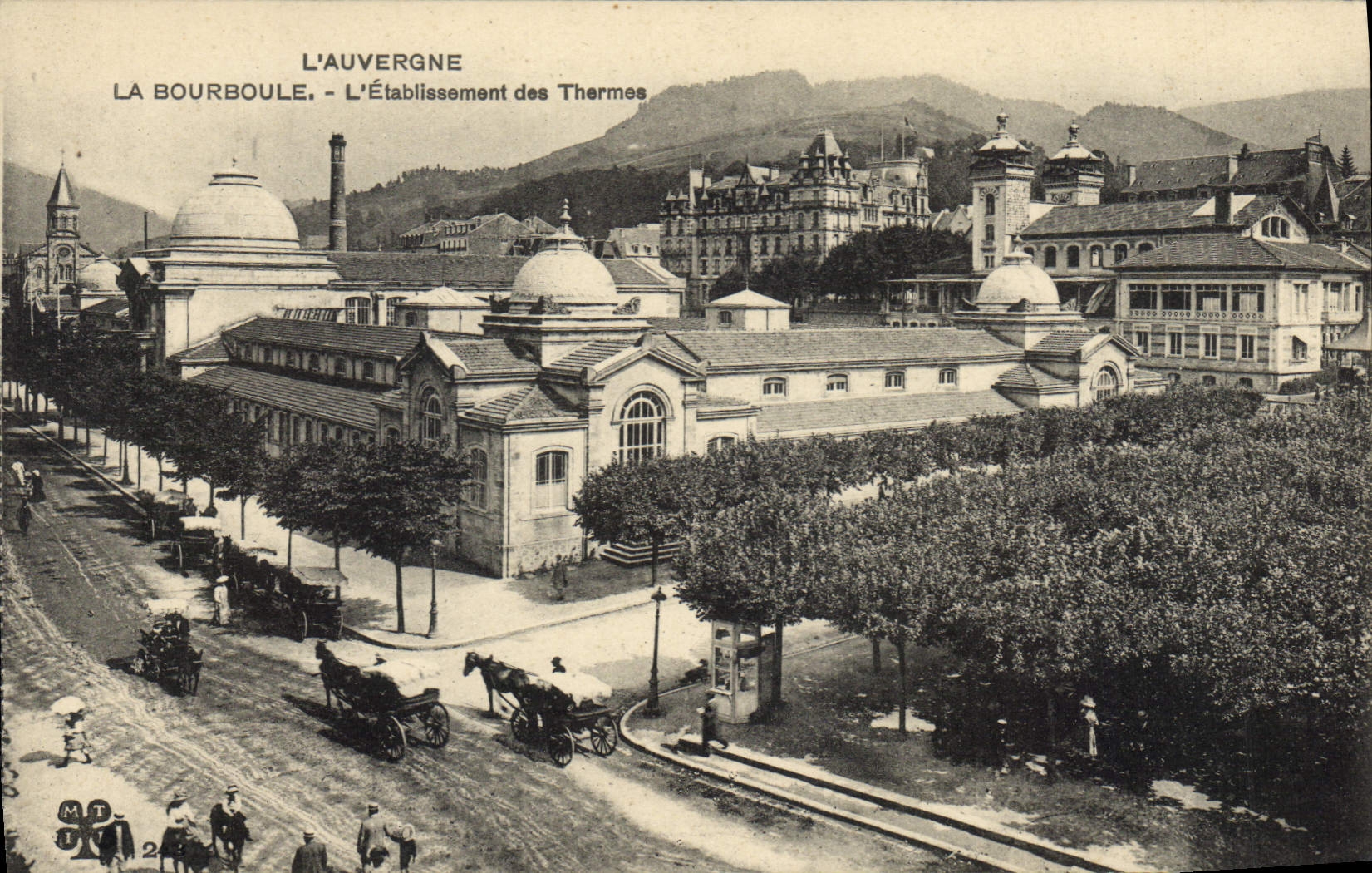 CPA L'Auvergne La Bourboule l'Etablissement des Thermes 
