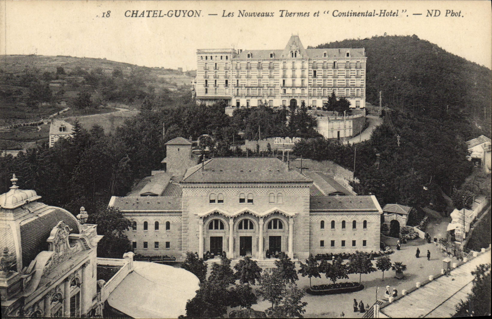 CPA Chatel Guyon Les Nouveaux Thermes et Continental hotel