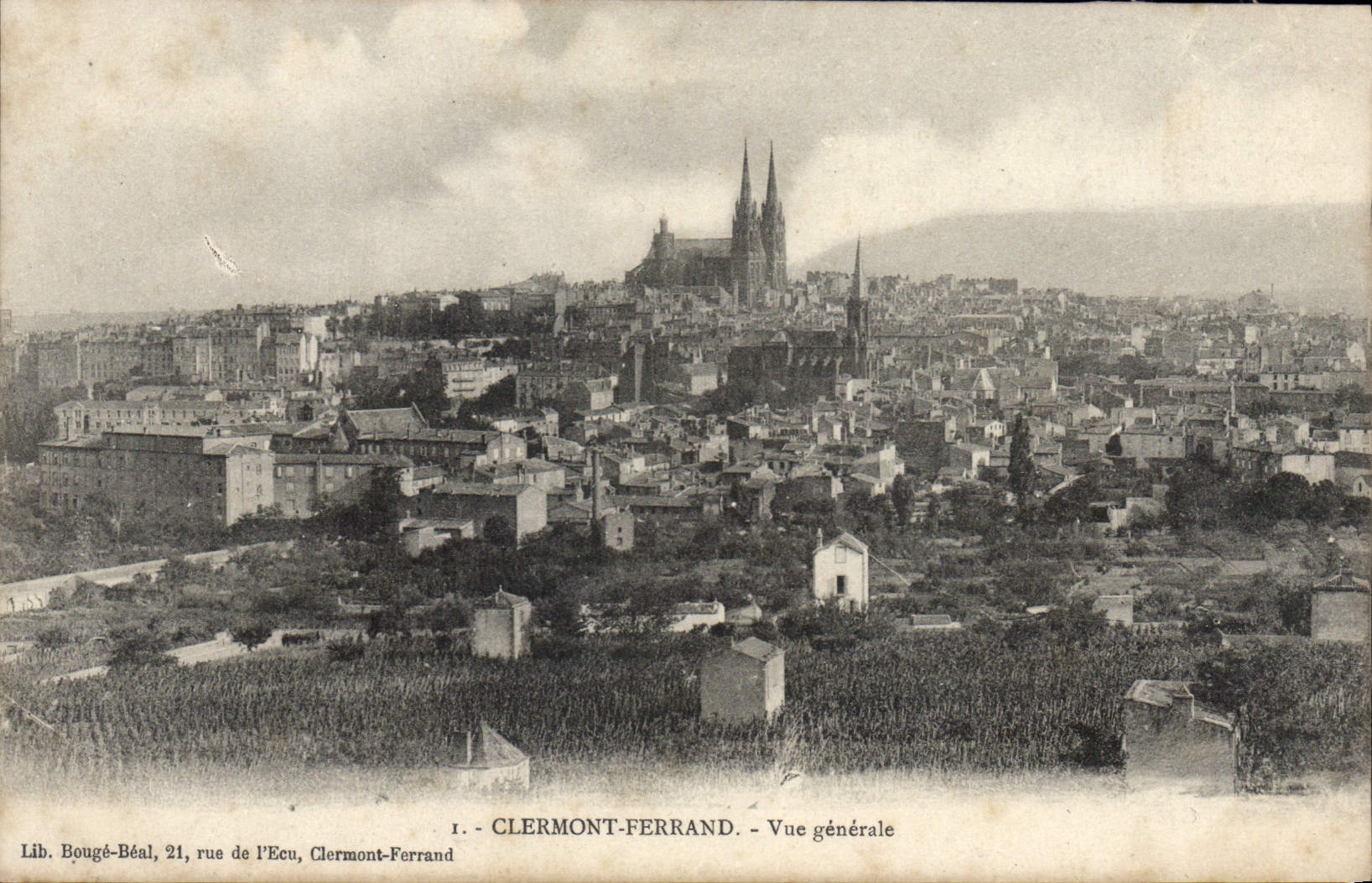 CPA Clermont Ferrand vue generale