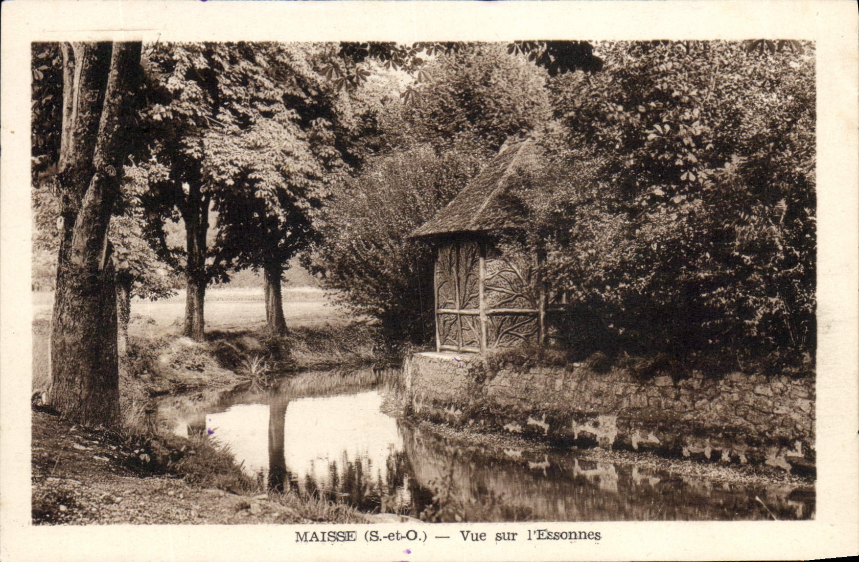 CPA Maisse S et O vue sur l'Essonnes