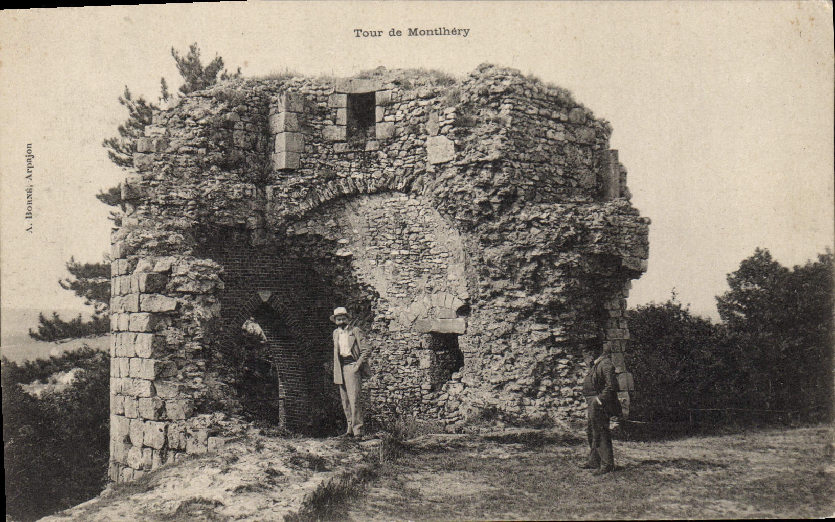 CPA Tour de Montlhery 