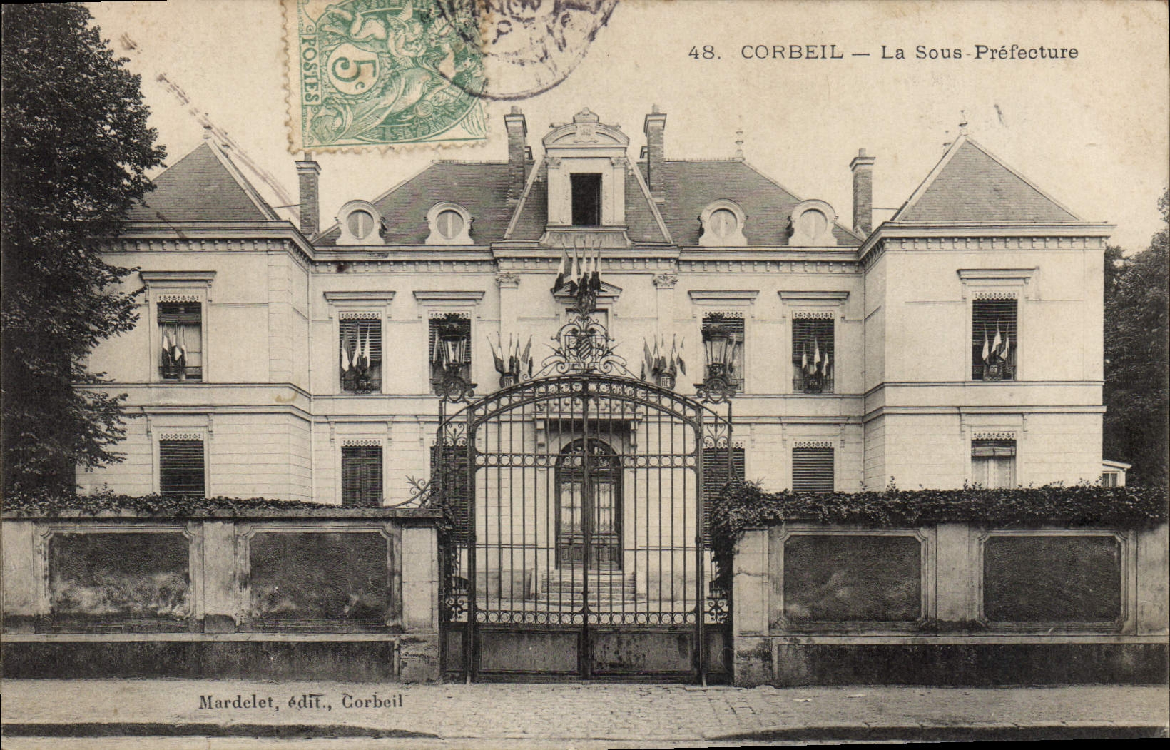 CPA Corbeil la Sous Prefecture