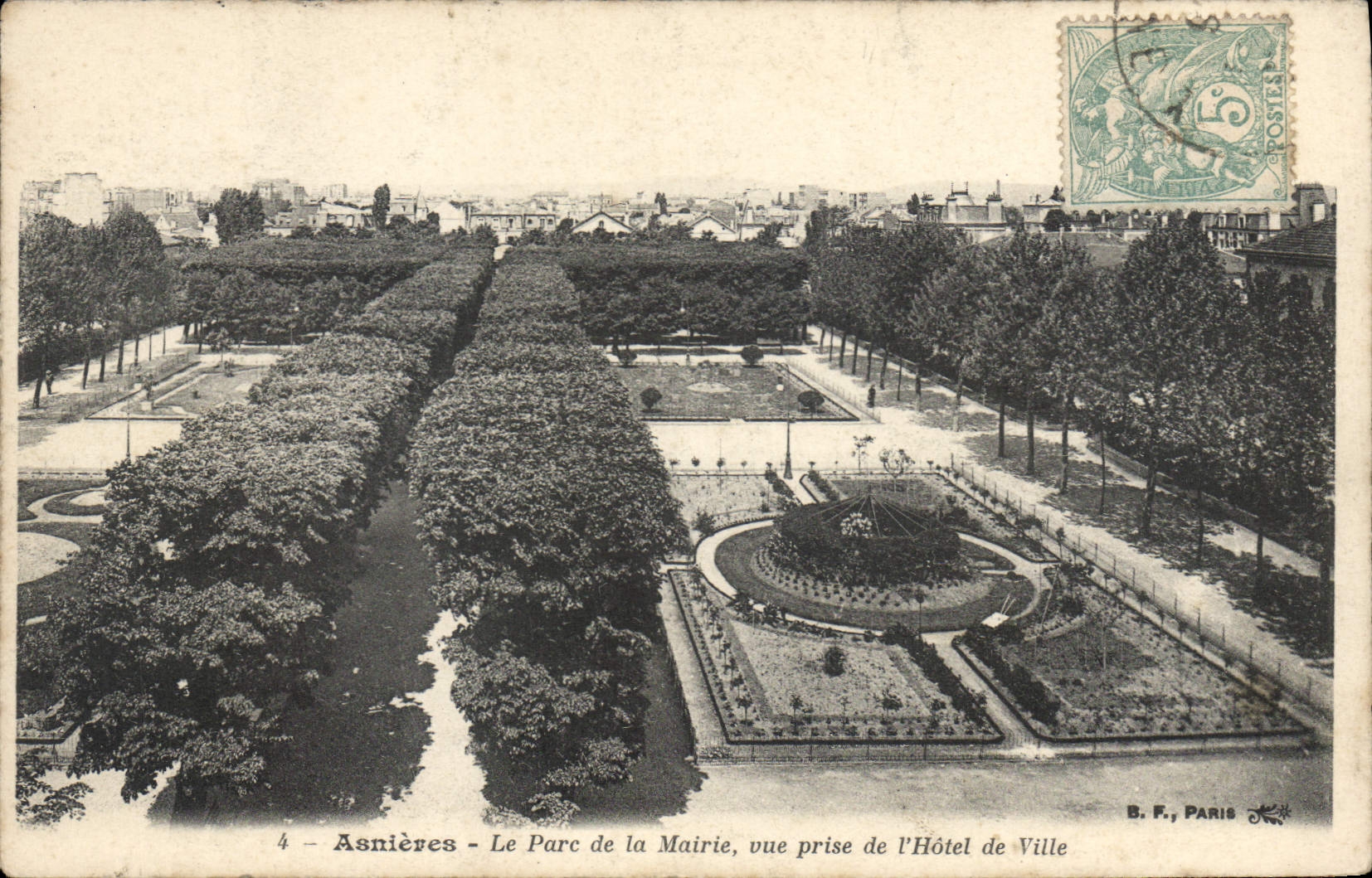 CPA Asnieres Le Parc de la Mairie vue prise de l'Hotel de Ville