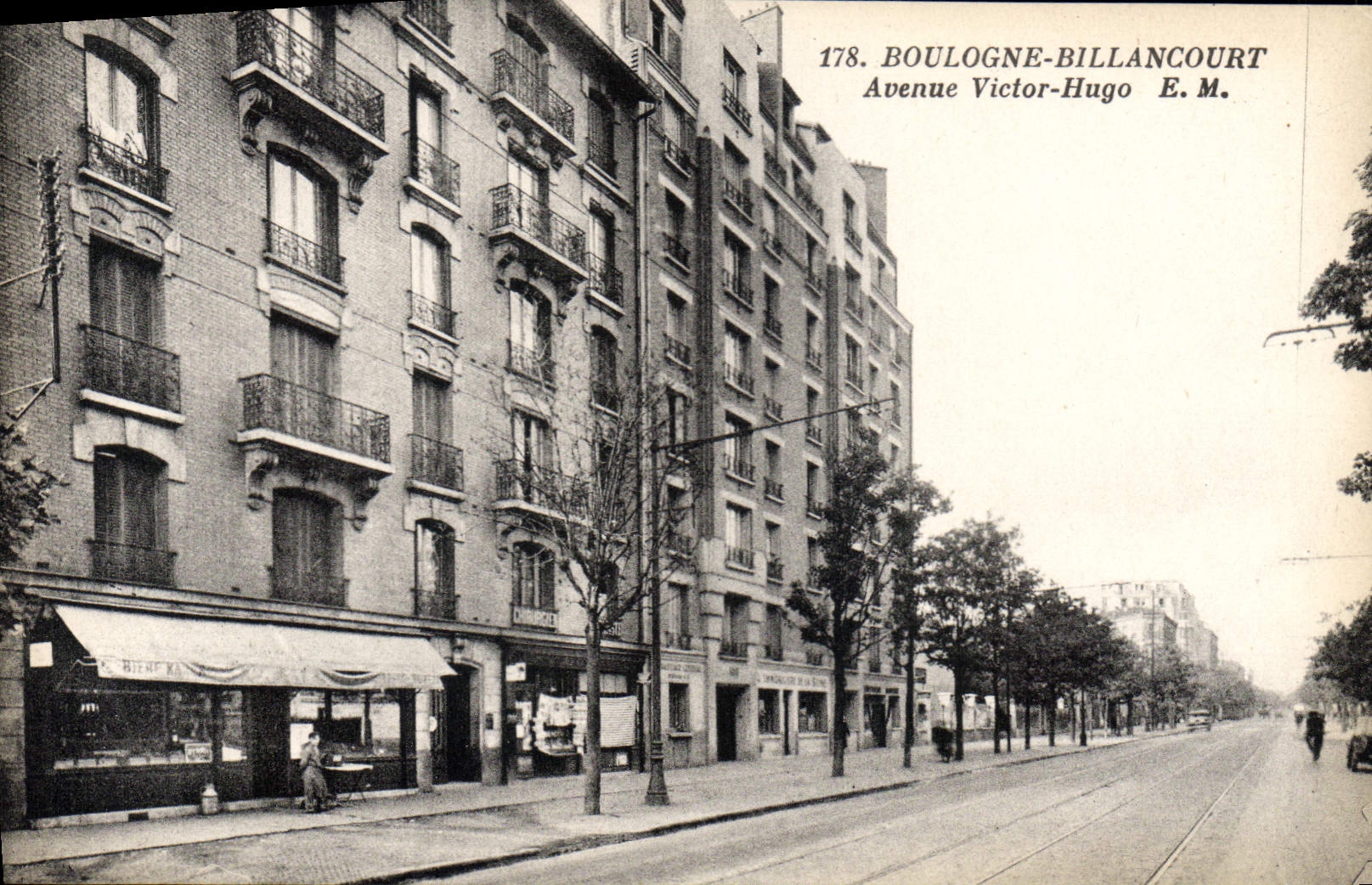 CPA Boulogne Billancourt Avenue Victor Hugo