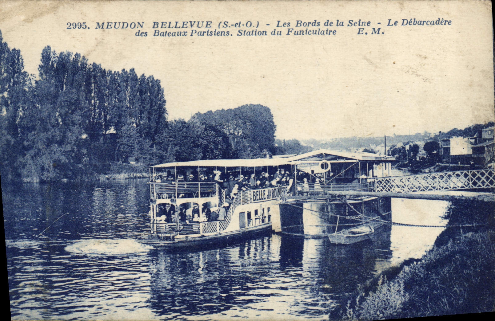 CPA Meudon Bellevue Les Bords de la Seine