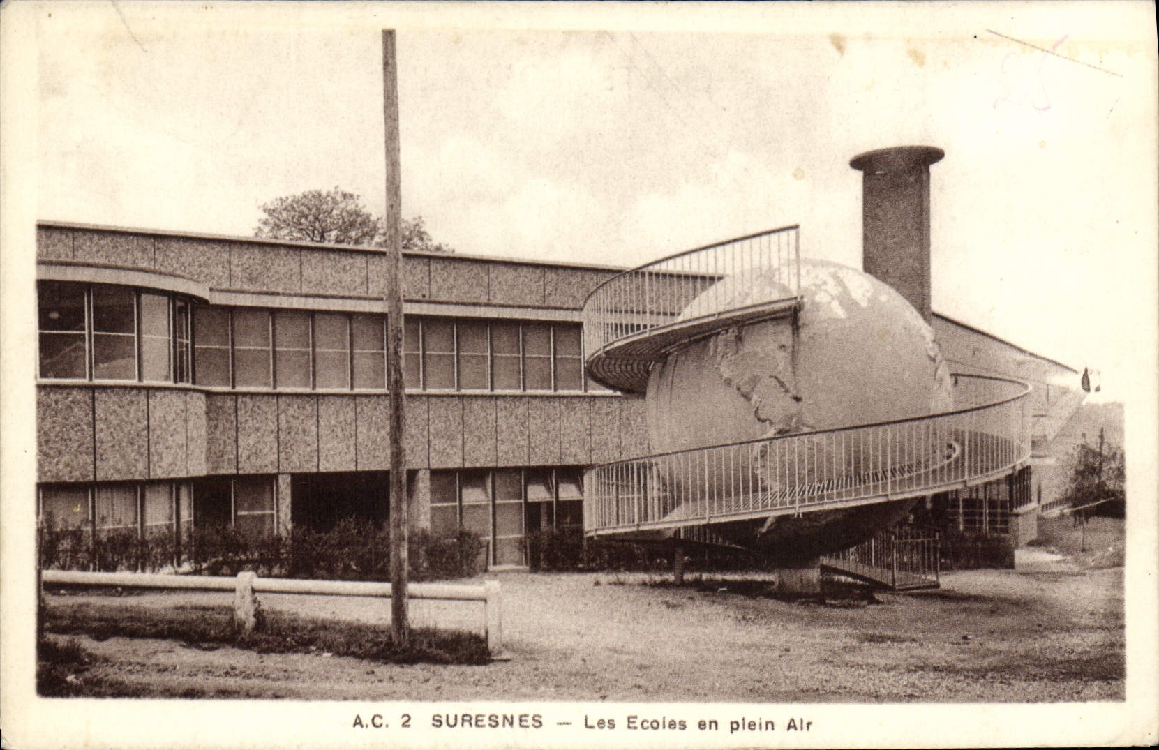 CPA Suresnes Les Ecoles en plein air