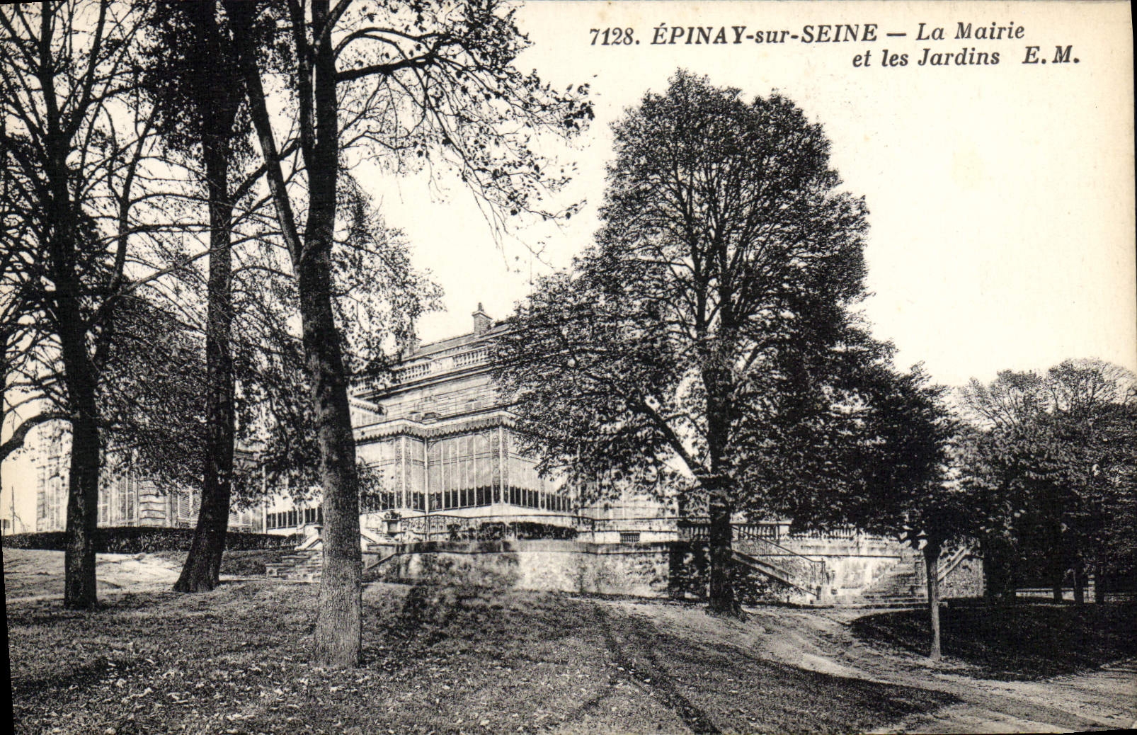 CPA Epinay sur Seine La Mairie et les Jardins
