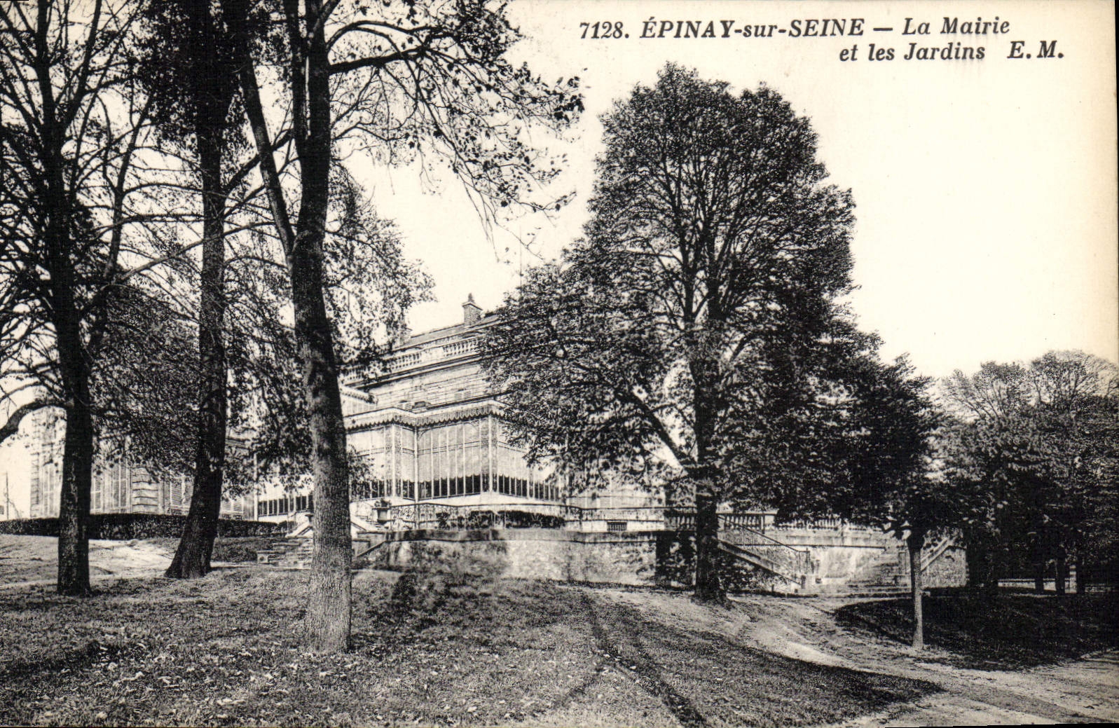 CPA Epinay sur Seine La Mairie et les Jardins