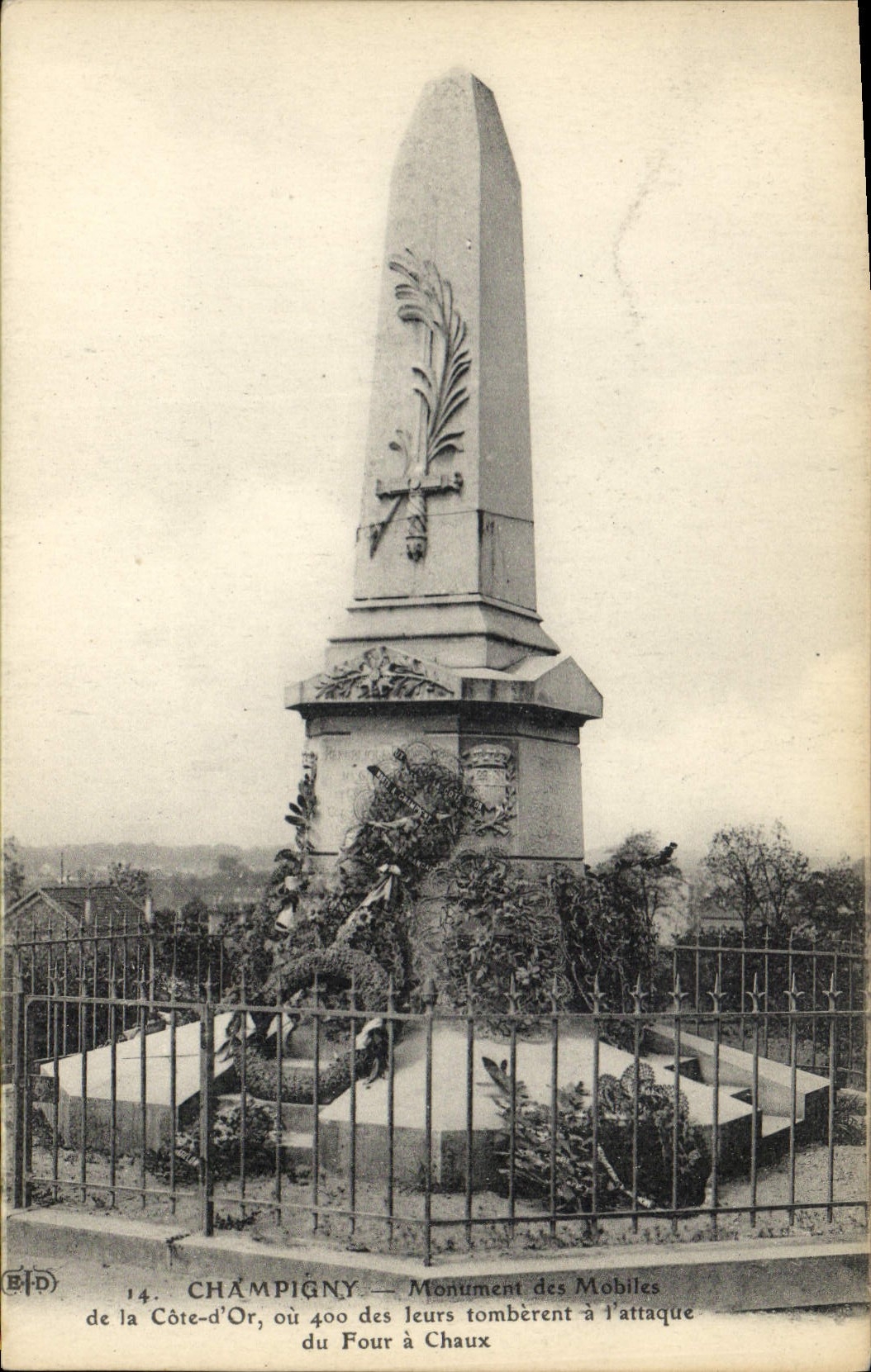 CPA Champigny Monument des Mobiles de la Cote d'Or