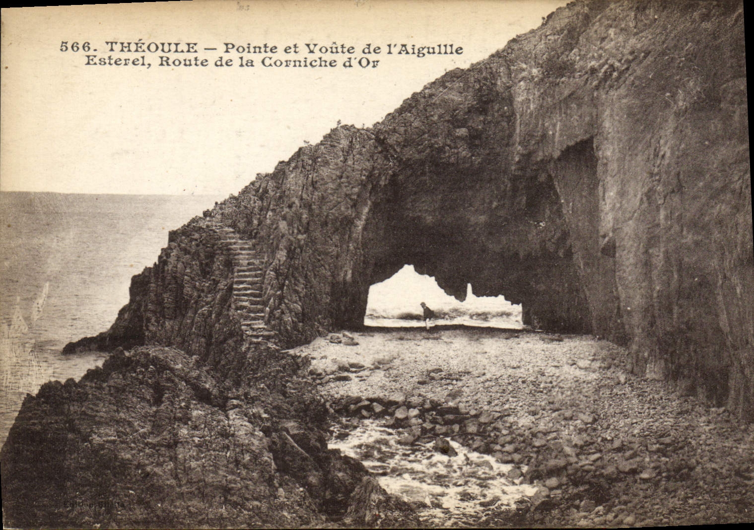 CPA Theoule Pointe et Voute de l'Aiguille Esterel