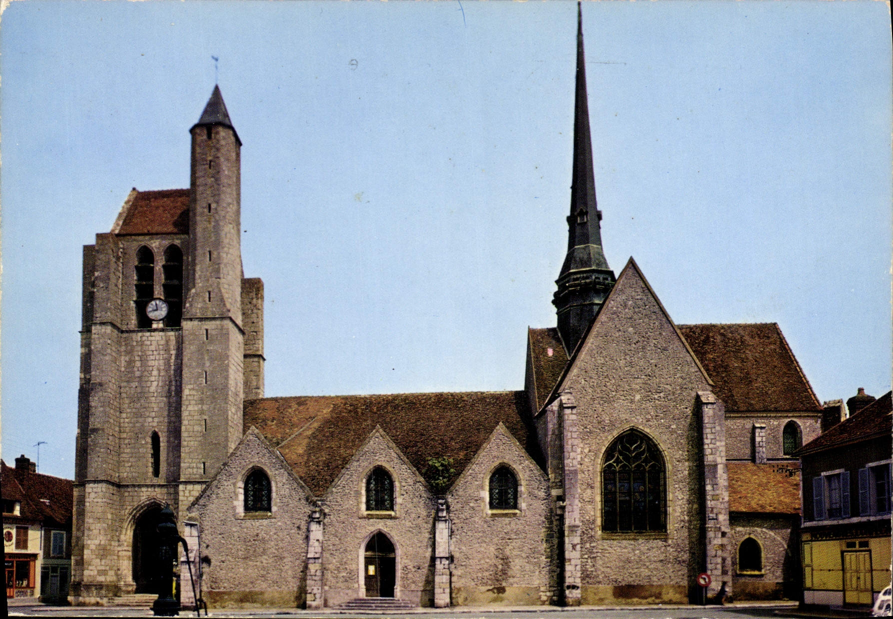 CPSM Egreville l'Eglise St Martin