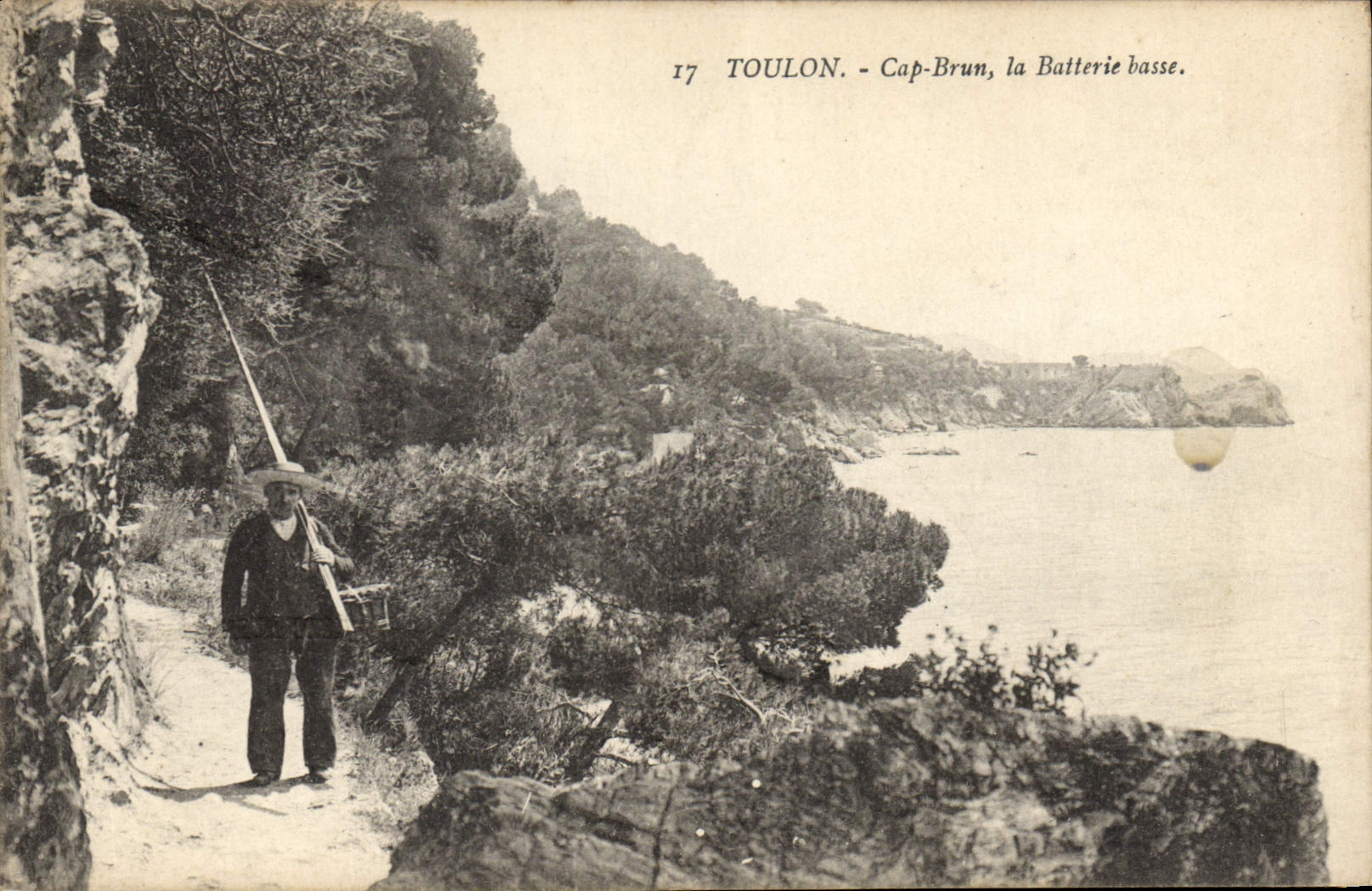 CPA Toulon Cap Brun la Batterie basse