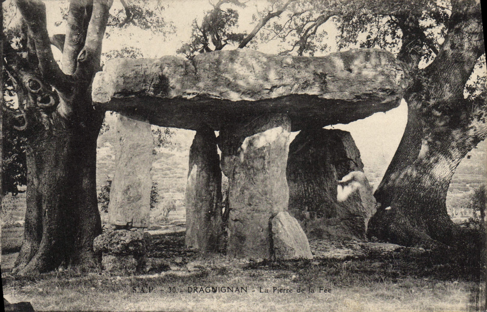 CPA Draguignan La Pierre de la Fee