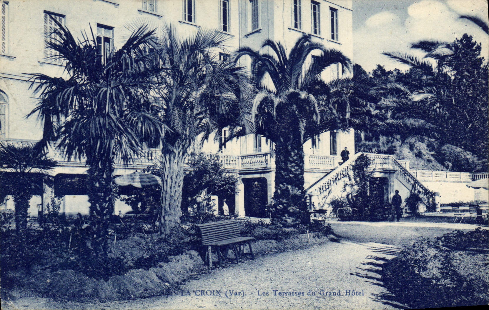 CPA LA Croix Le Terrasses du Grand Hotel