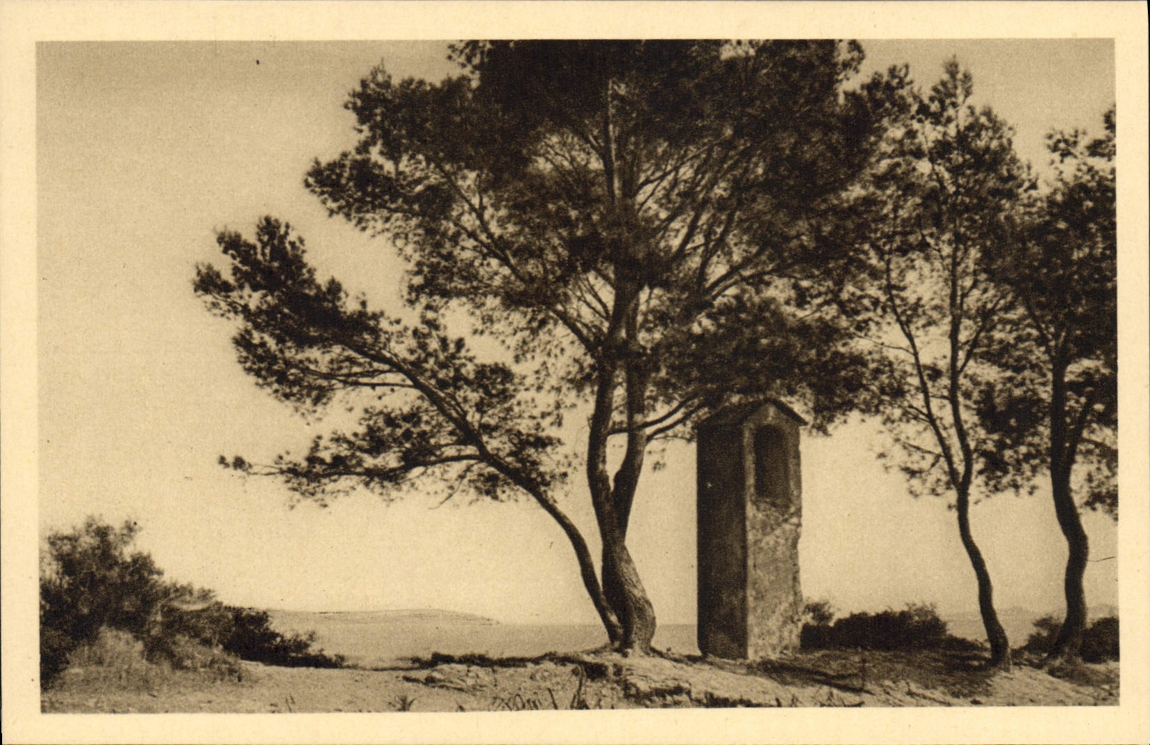 CPA Oratoire N.D. de Consolation Hyeres