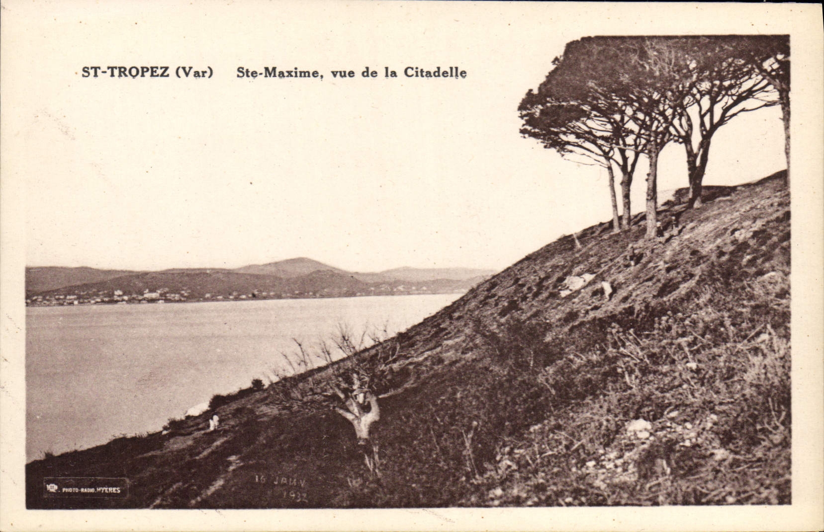 CPA St Tropez Ste Maxime vue de la Citadelle