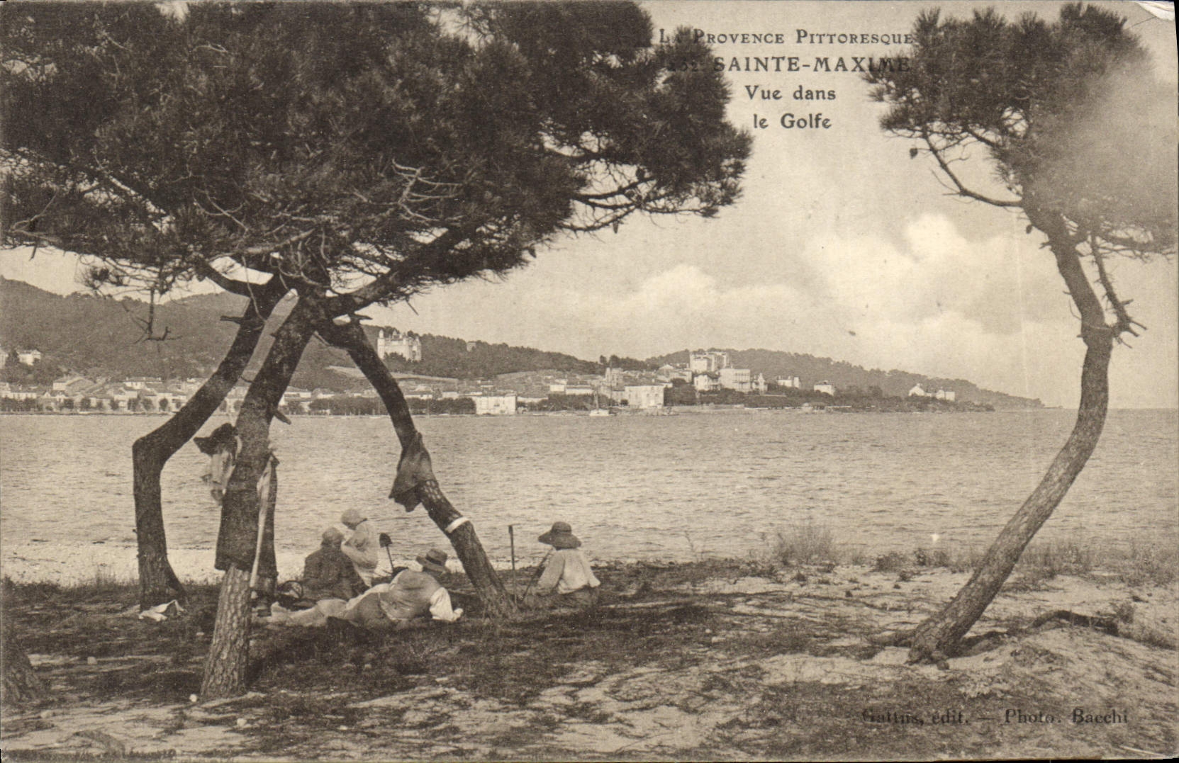 CPA Le Provence Pittoresque Saint Maxime vue dans le Golfe