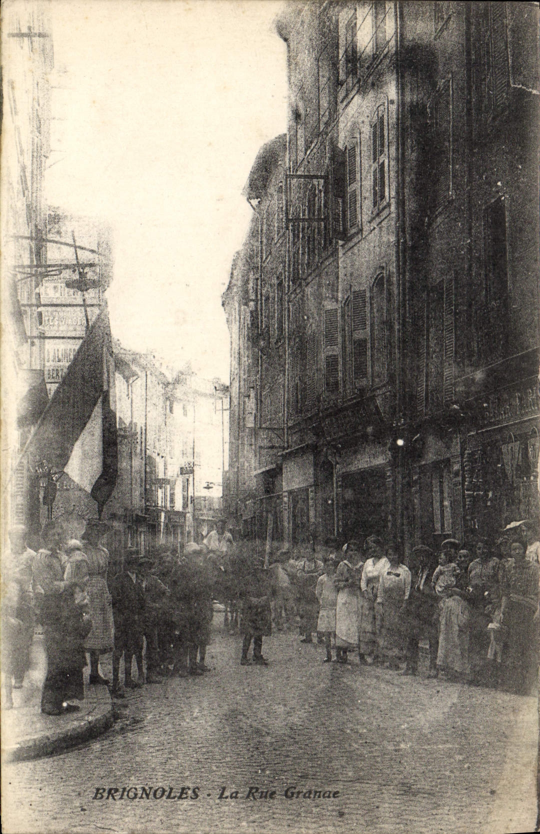 CPA Brignoles la rue Granue 