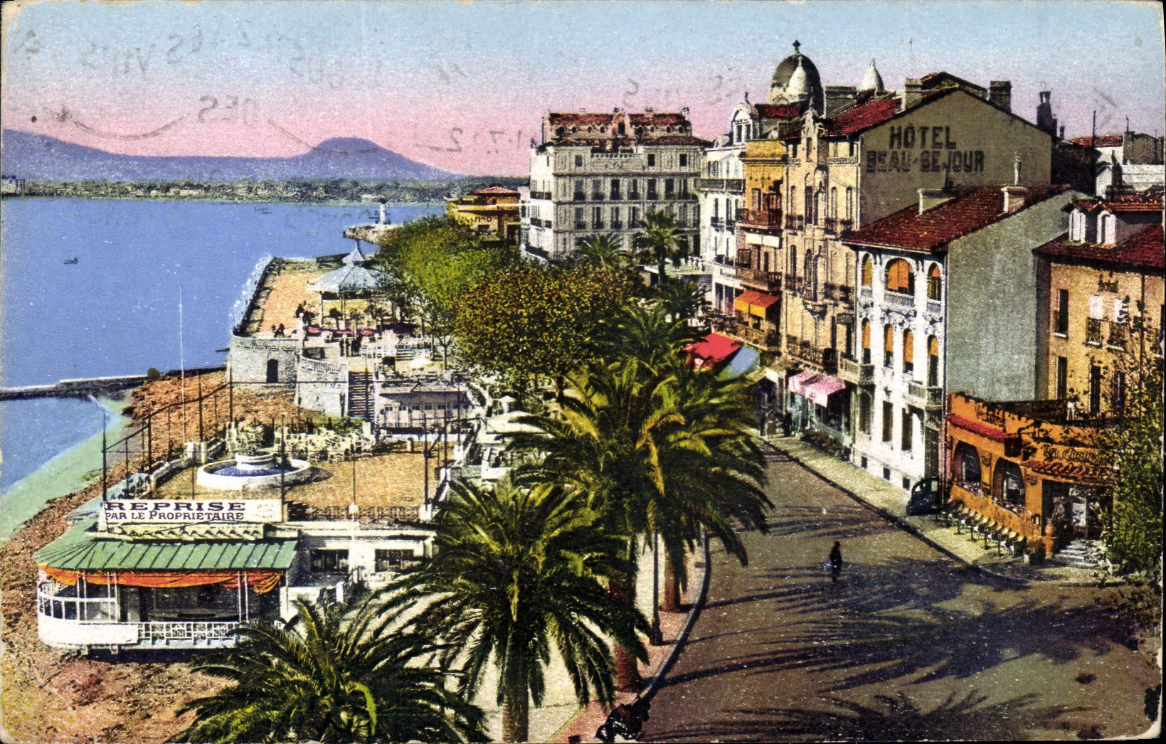 CPA Saint Raphael Var Le Boulevard Felix Martin