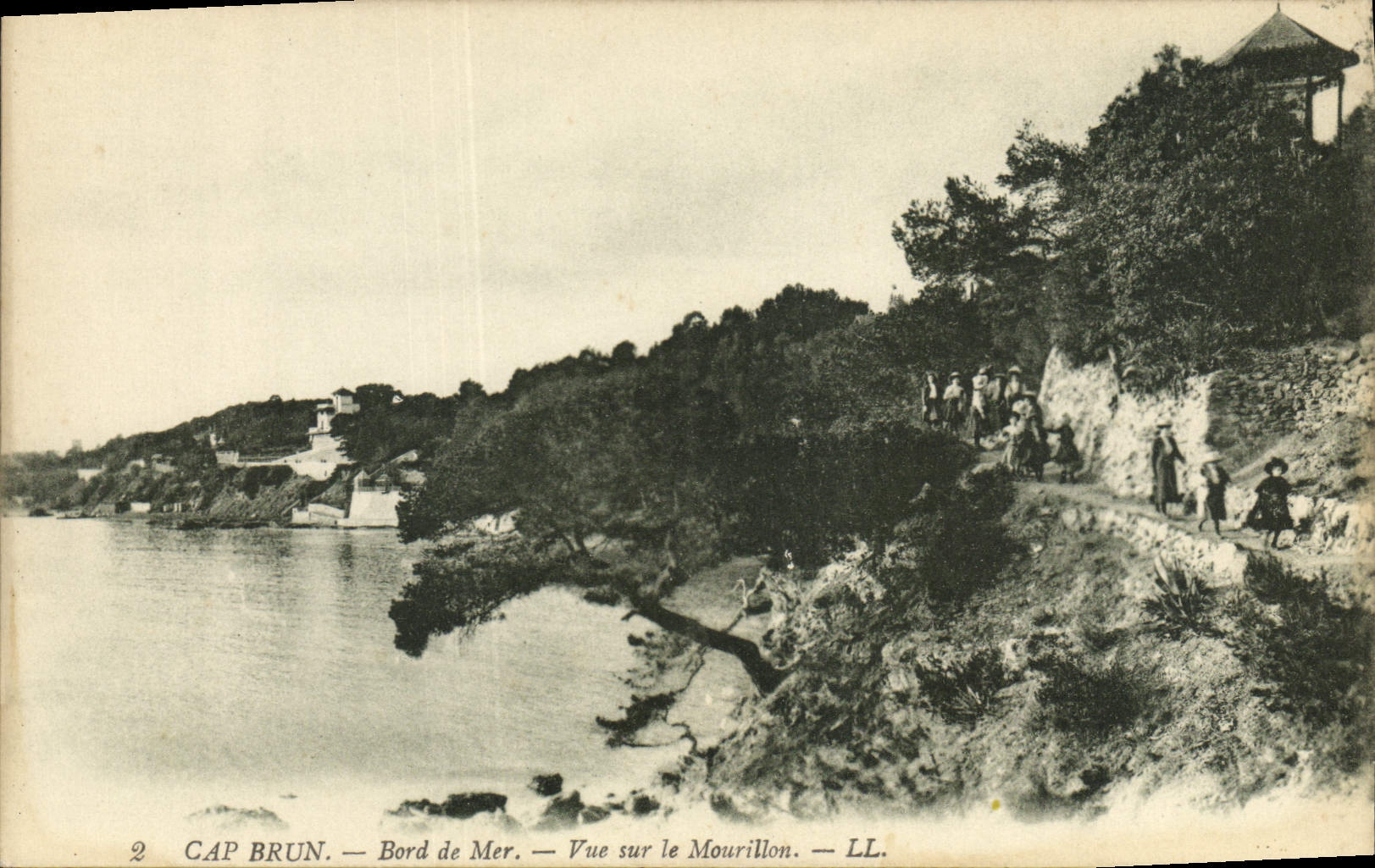 CPA Cap Brun Bord de Mer Vue sur le Mourillon