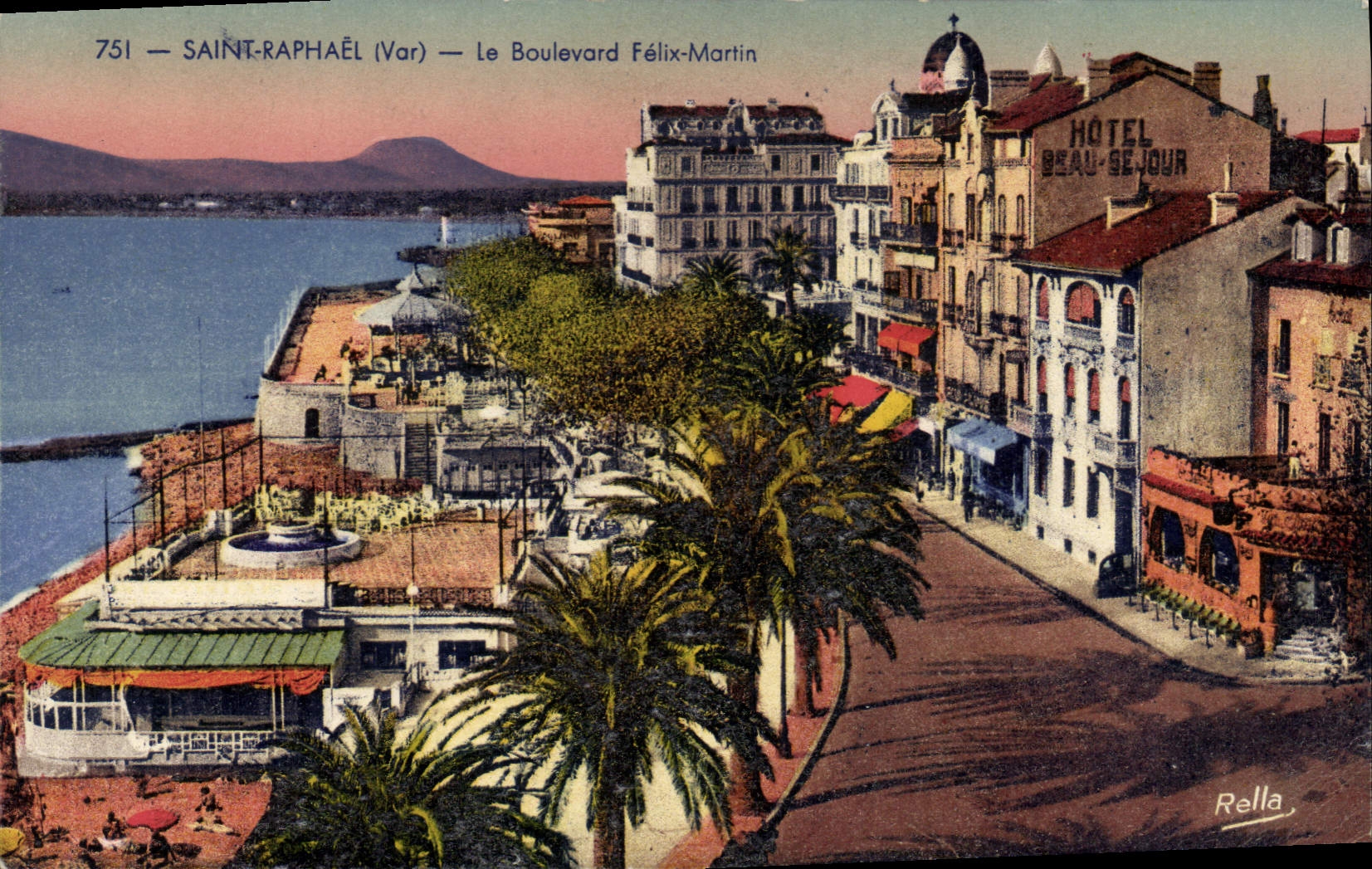 CPA Saint Raphael Var Le Boulevard Felix Martin