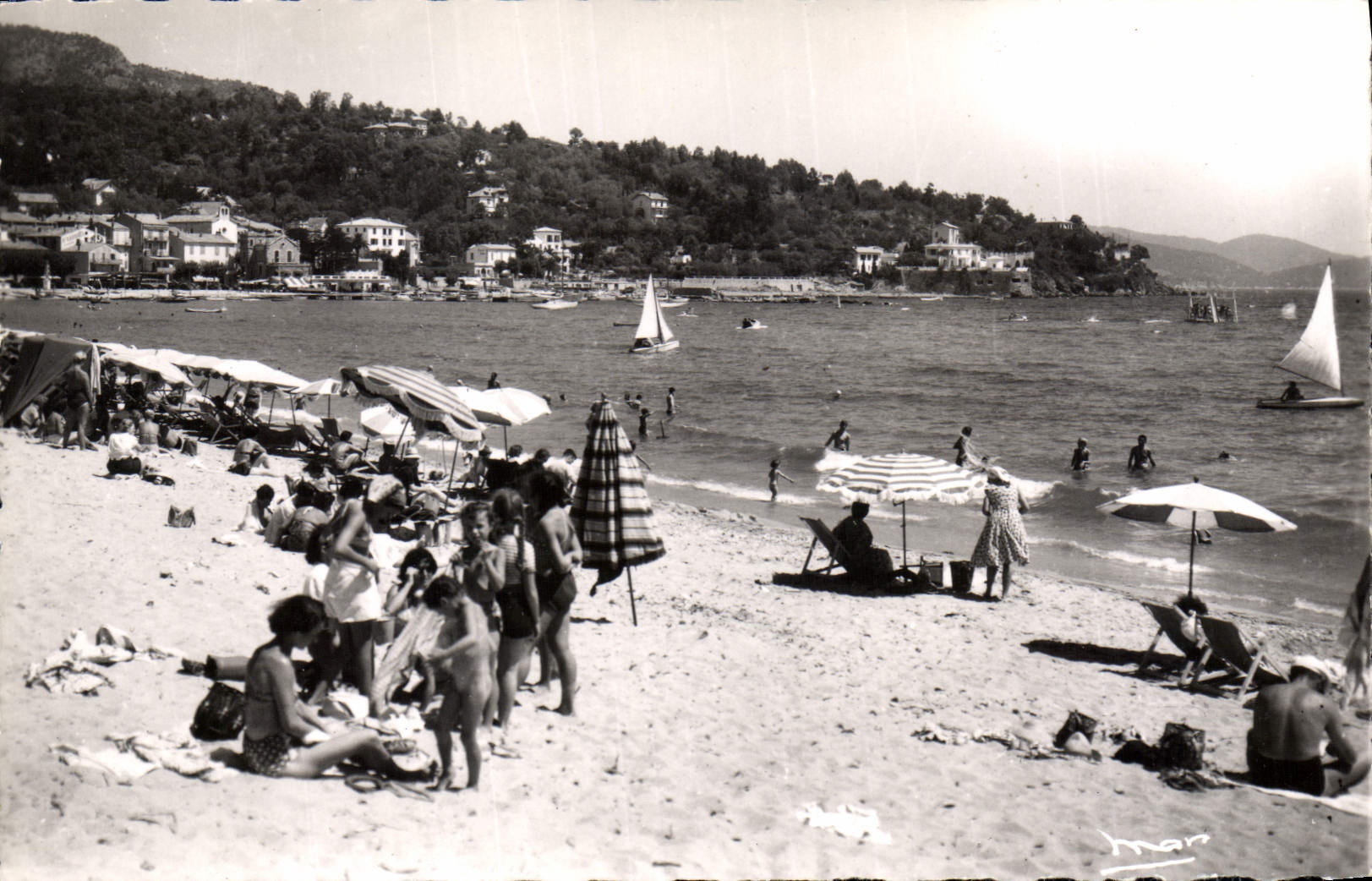 CPA Le Lavandou Var La Plage 