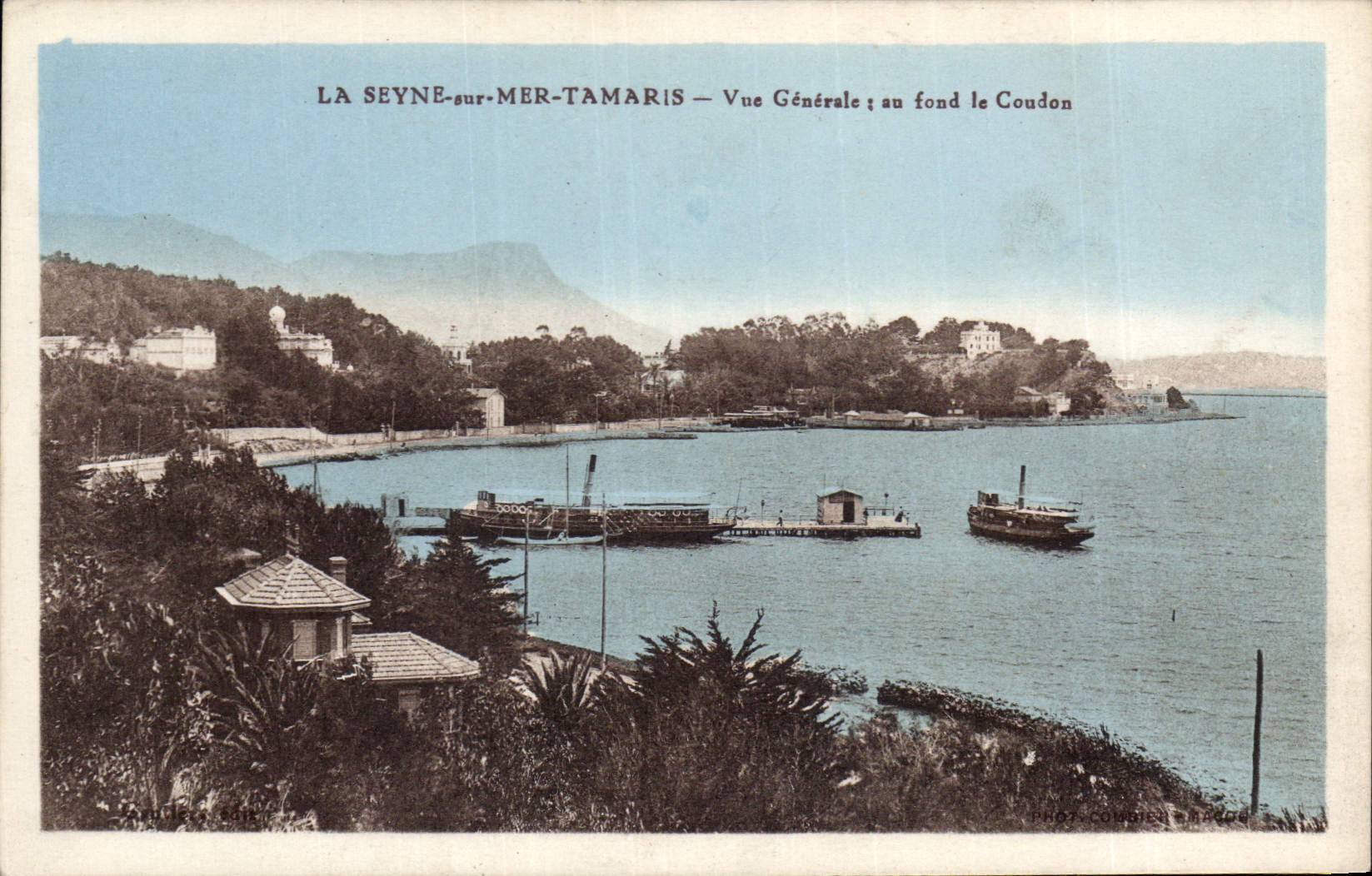 CPA La Seyne sur Mer Tamaris Vue Generale au fond le Coudon