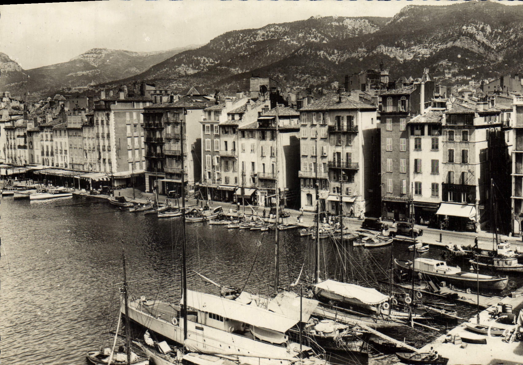 CPSM Toulon Ensemble des Quais 