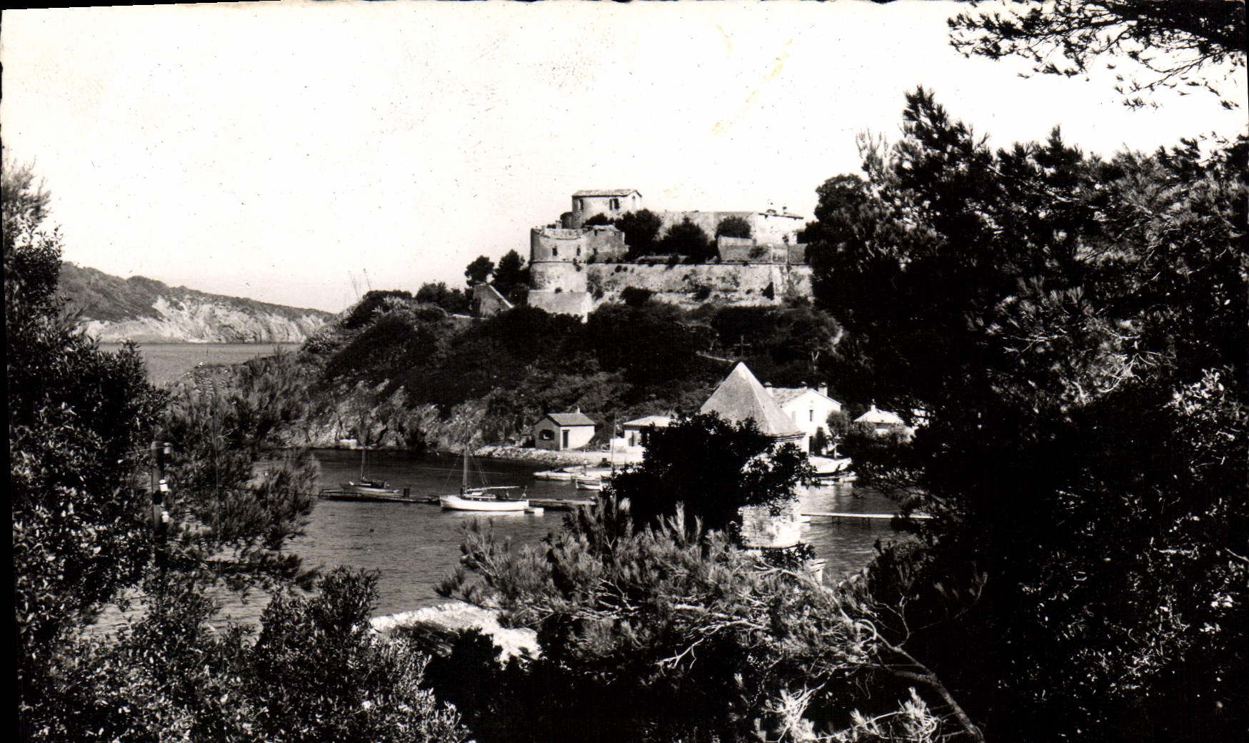 CPSM Les Iles d'Or Port Cros Var Le Fort