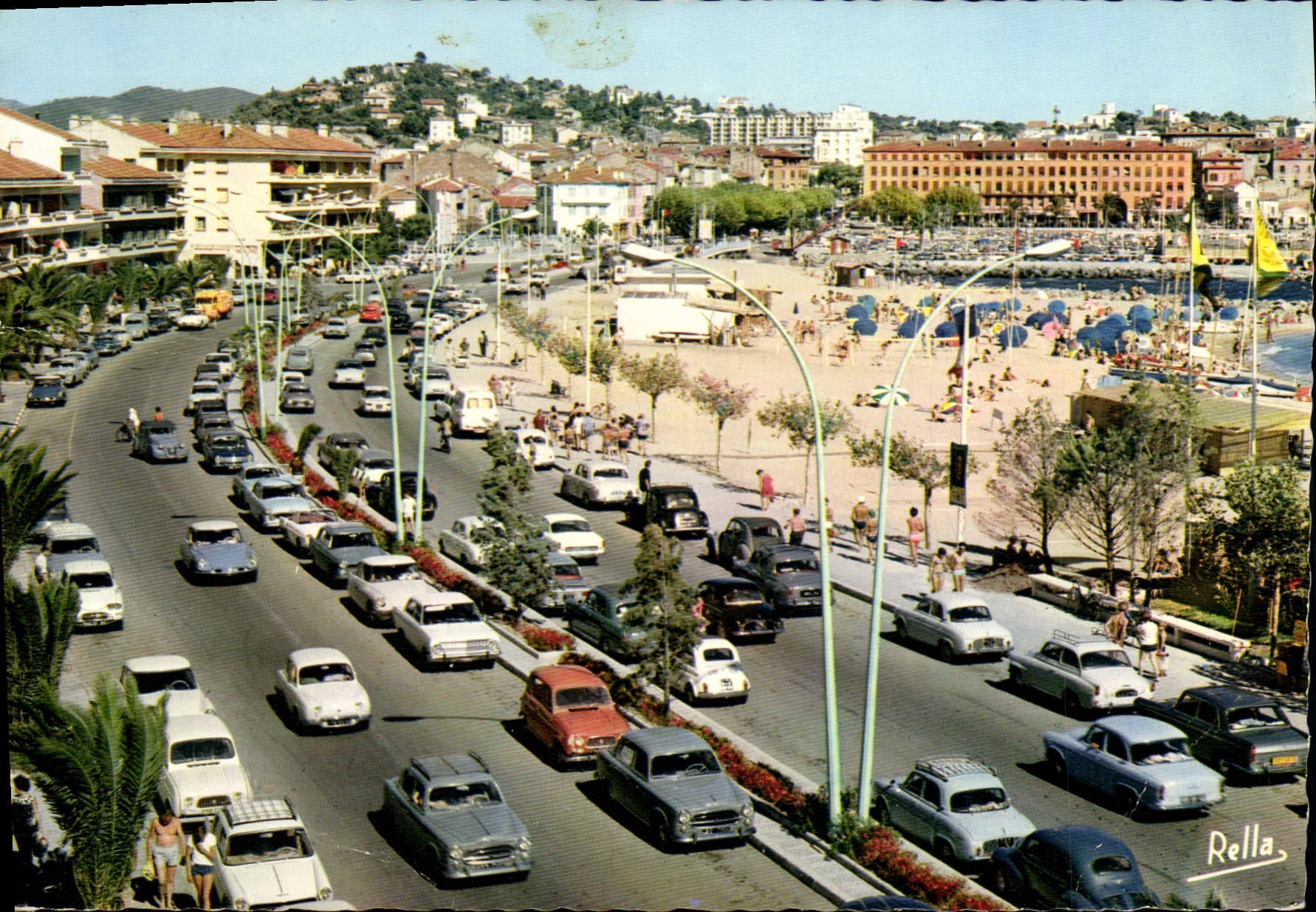 CPSM La Cote d'Azur Saint Raphael Var vu de Frejuis Plage Le Boulevard de la Liberation