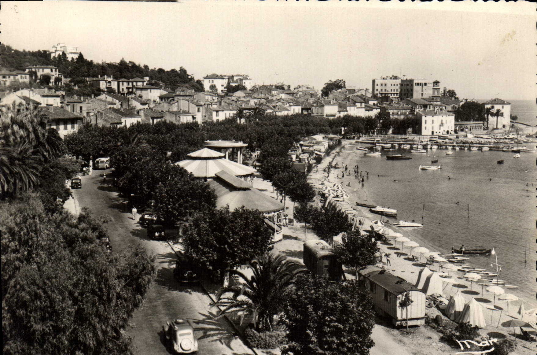 CPSM Ste Maxime sur Mer Var La Promenade
