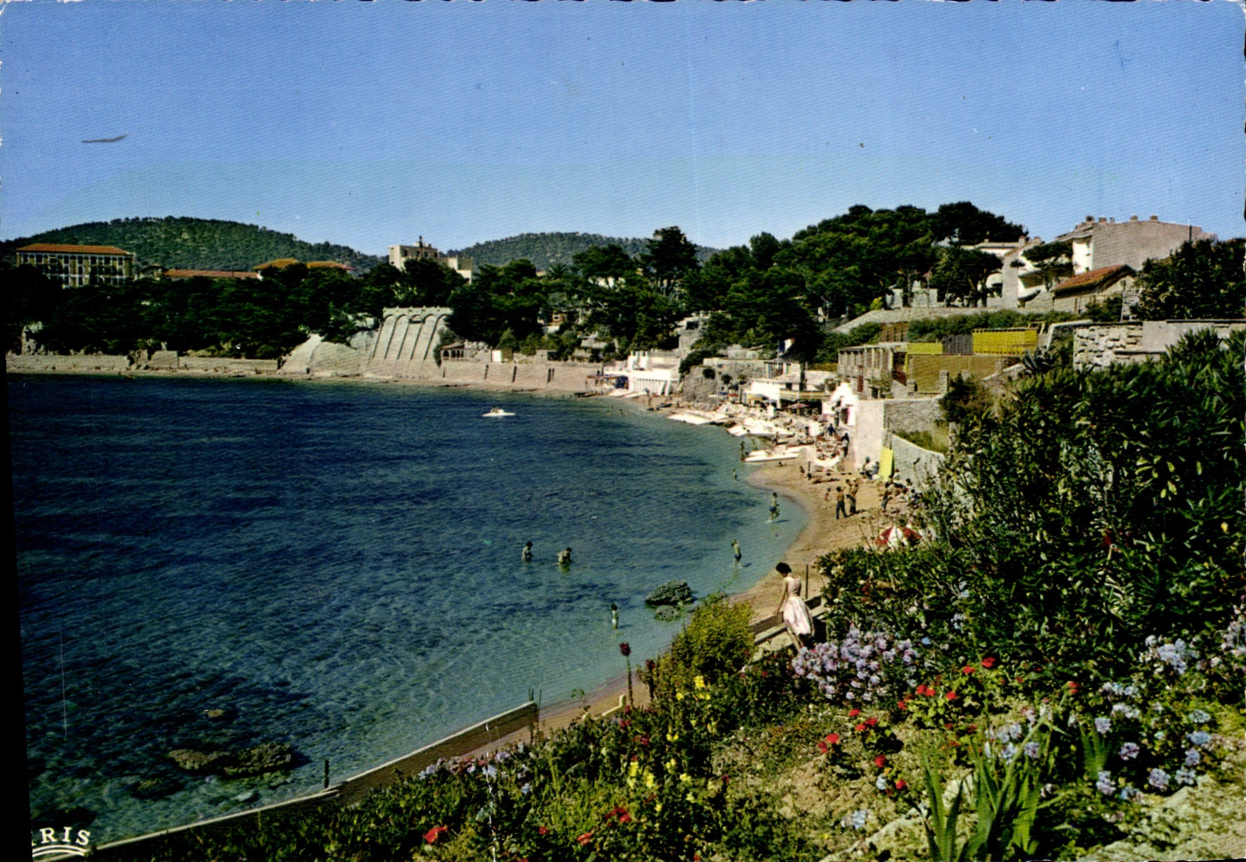 CPSM Reflets de la Cote d'Azur Bandol Var La Plage Rene Cros