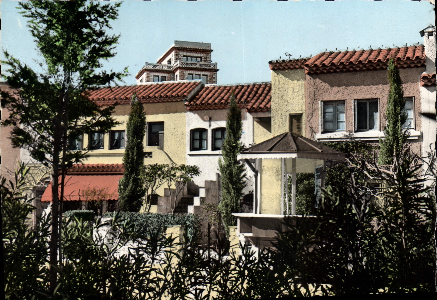 CPSM Ile de Bendor Bandol Var France Le Kiosque et la Maison