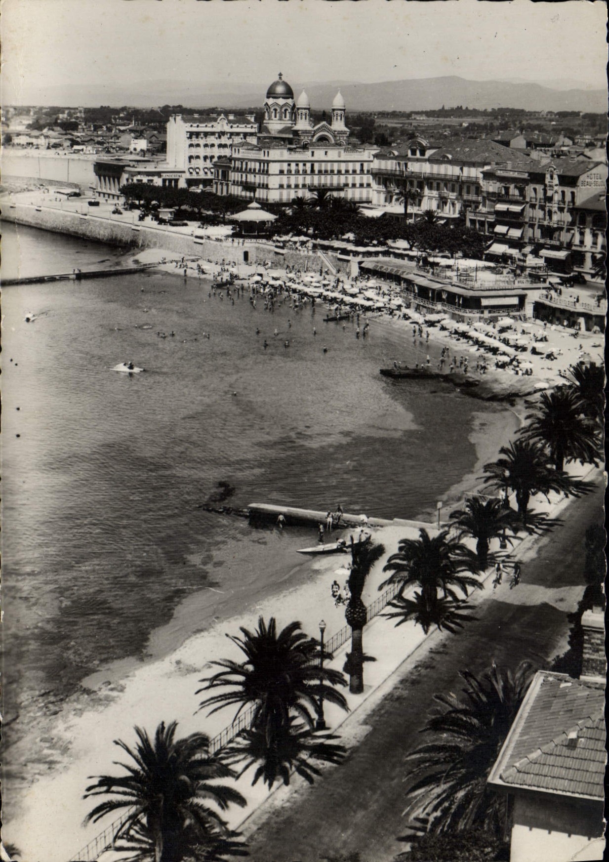 CPSM La Cote D'Azur St Raphael Var Vue generale
