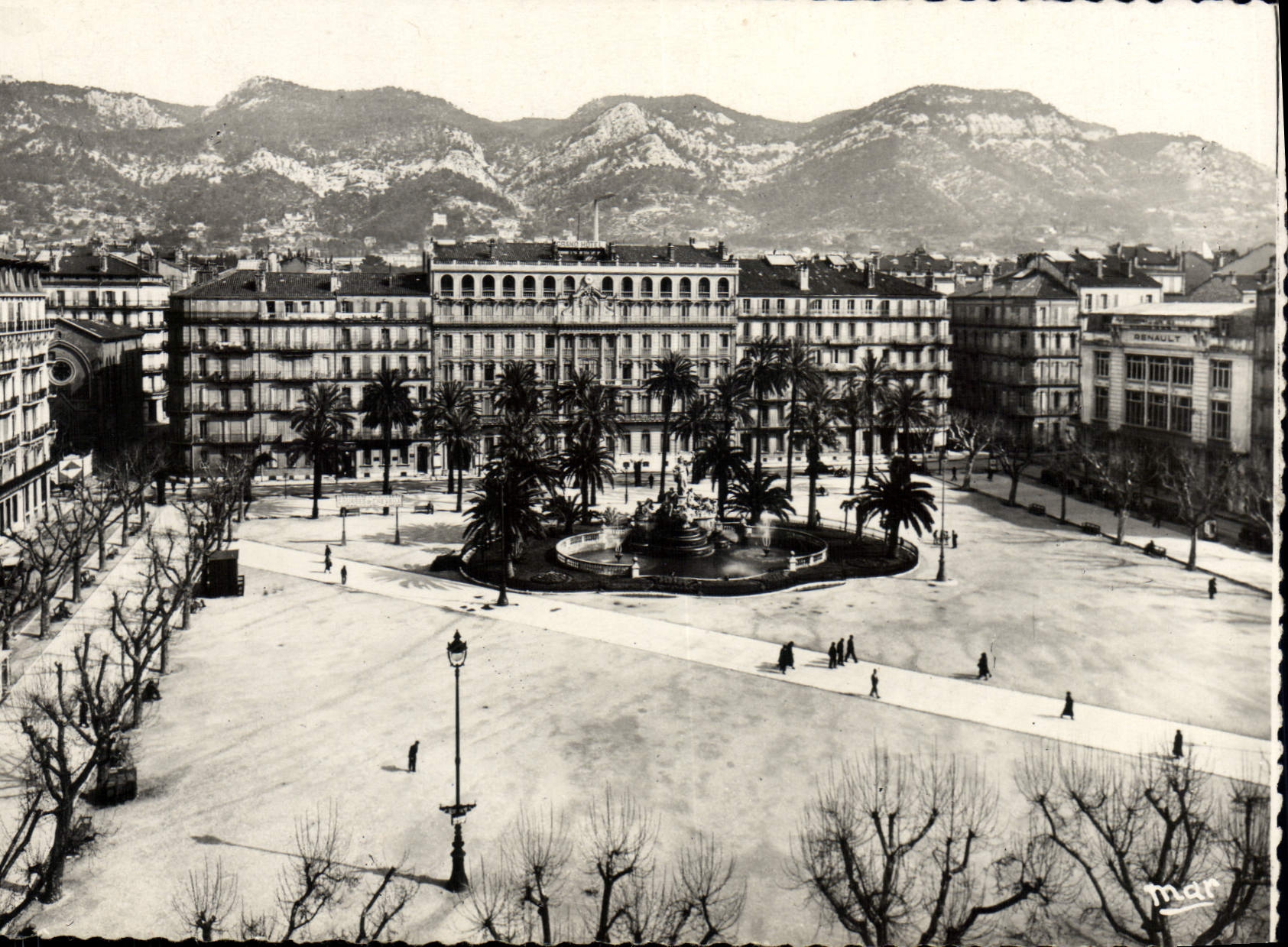 CPSM Toulon sur Mer Place de la Liberte 