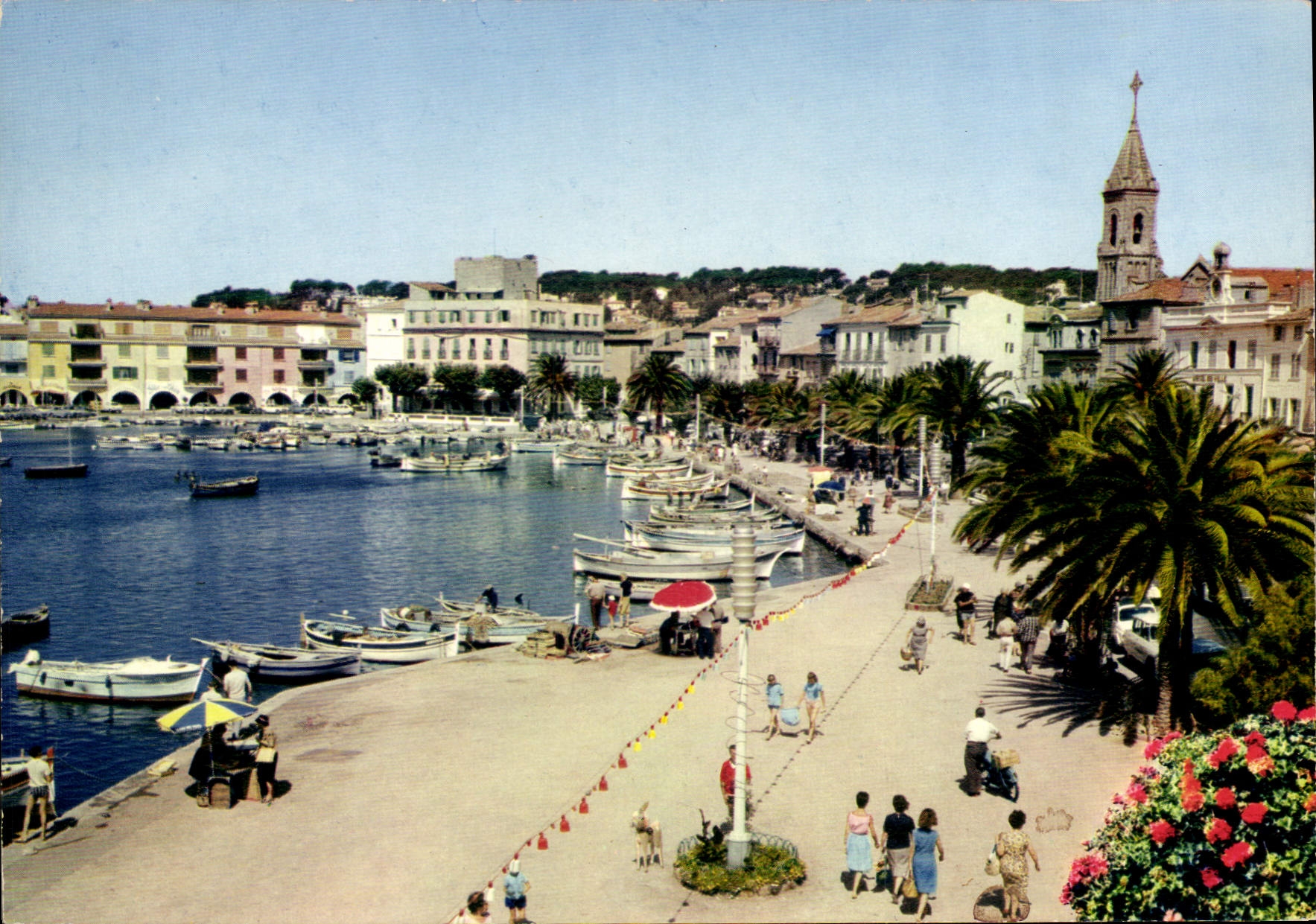CPSM La Cote D'Azur Sanary sur Mer Var Les quais