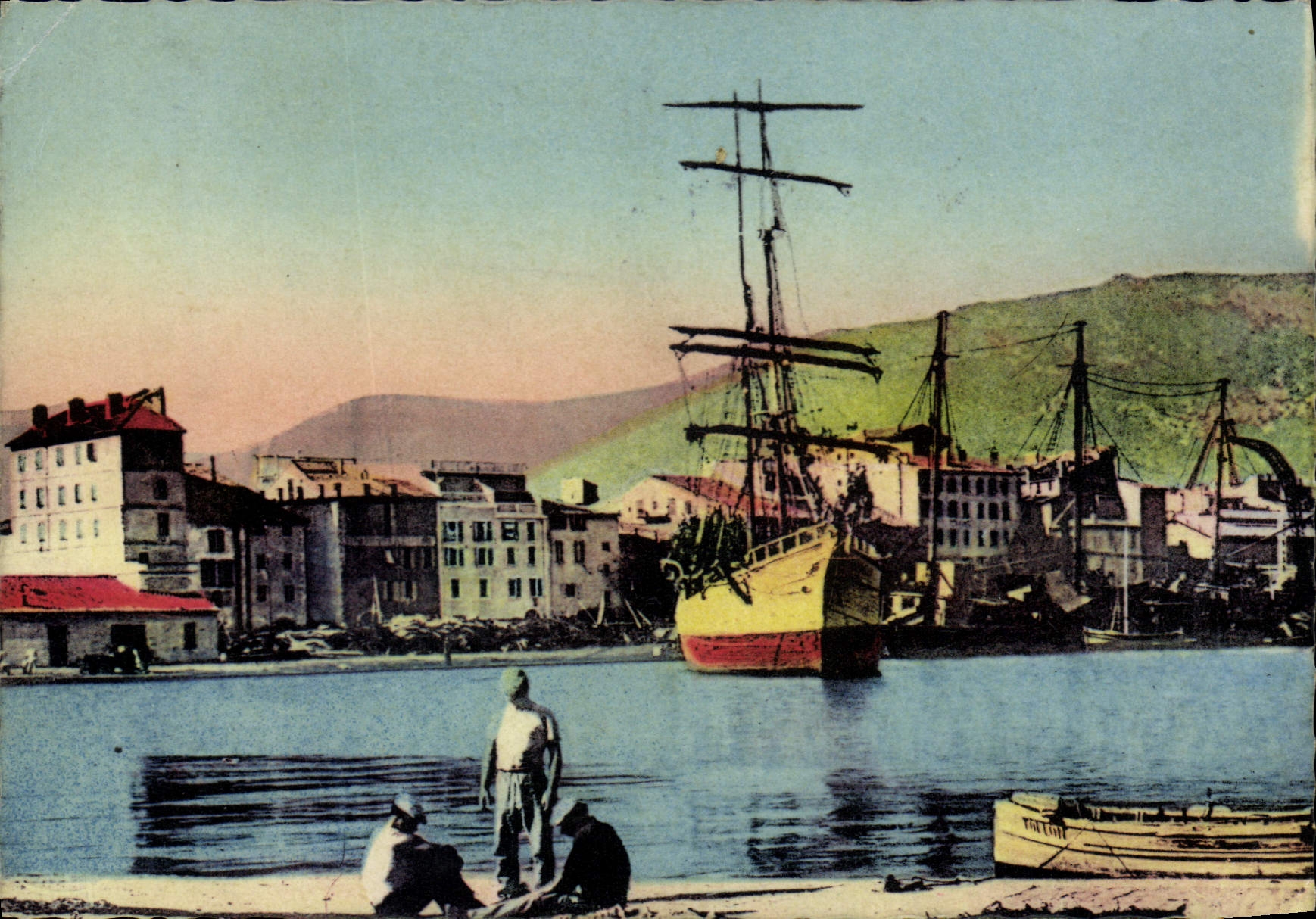 CPSM Toulon Var Port marchand 