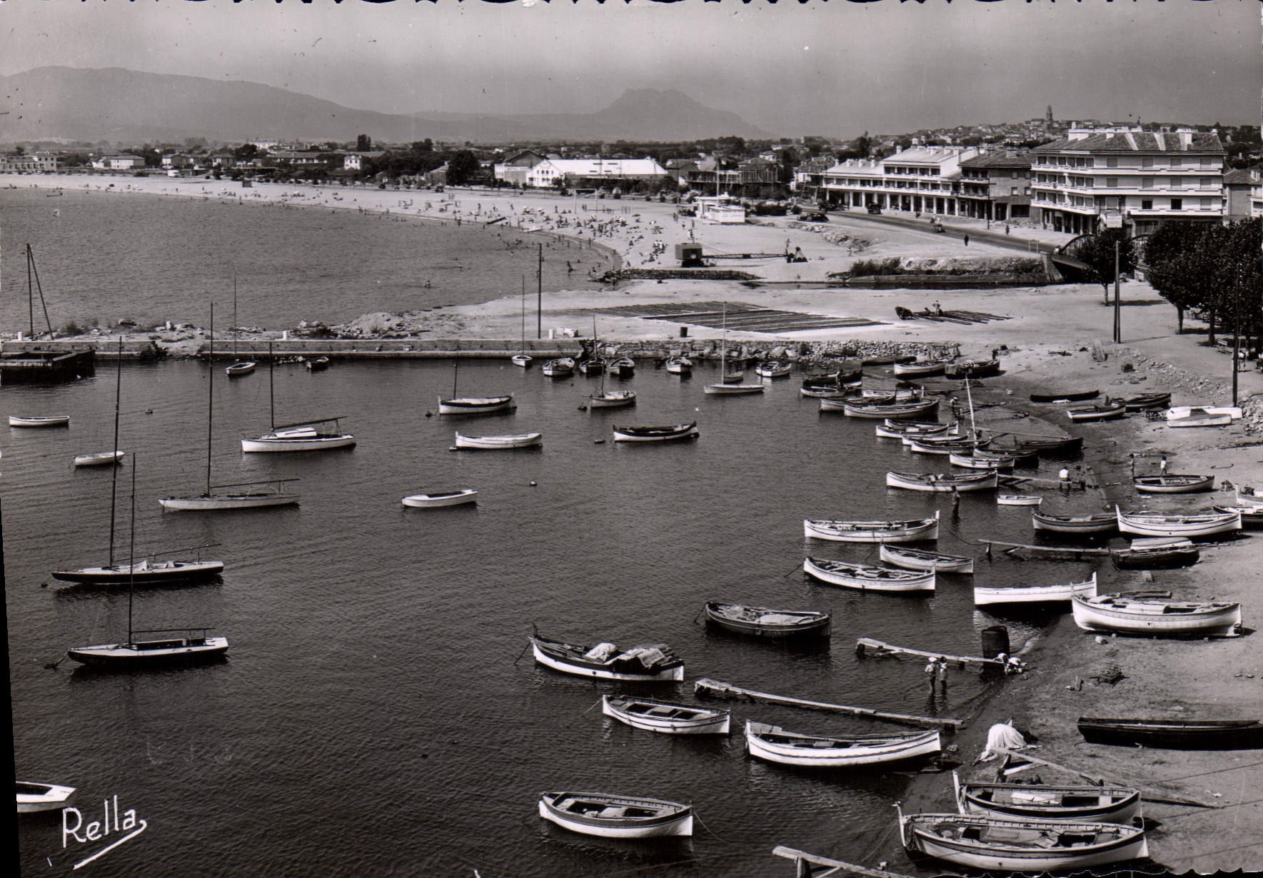 CPSM La Cote D'Azur Frejus Plage et le Port de St Raphael