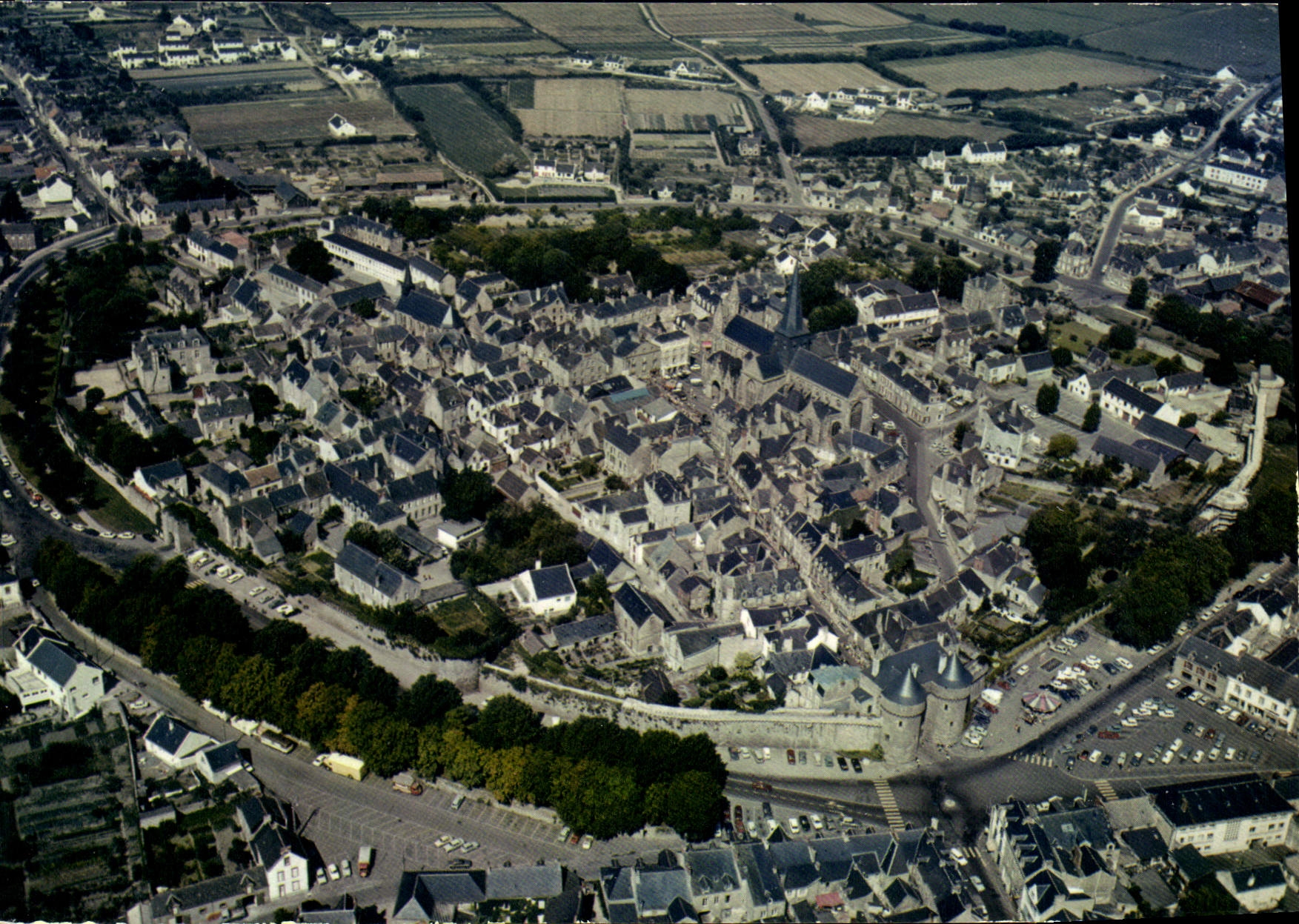 CPSM La Cote D'Amour Guerande Cite Medievale enchassee dans ses remparts 