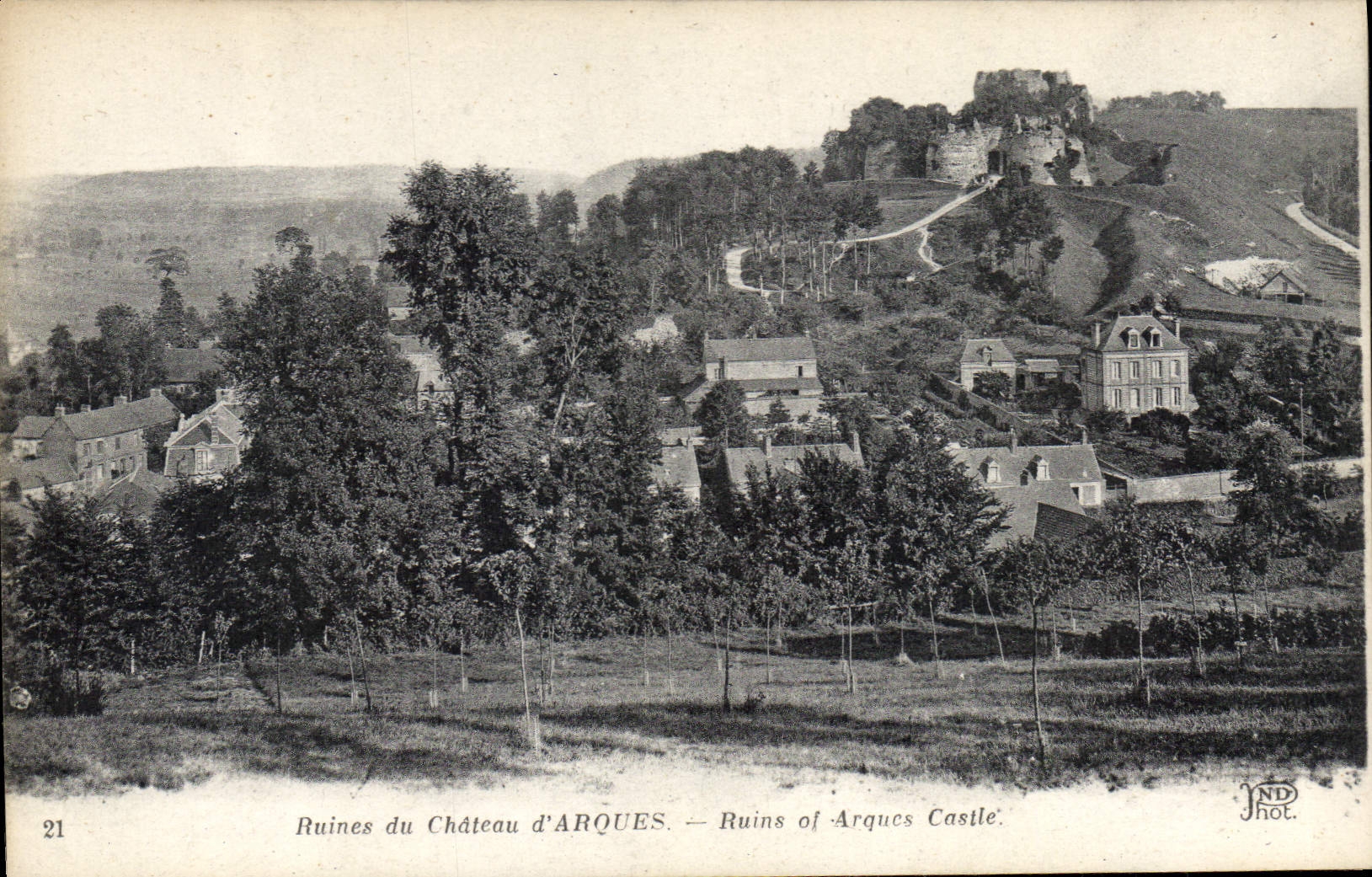 CPA Rouen du chateau d'Arques 