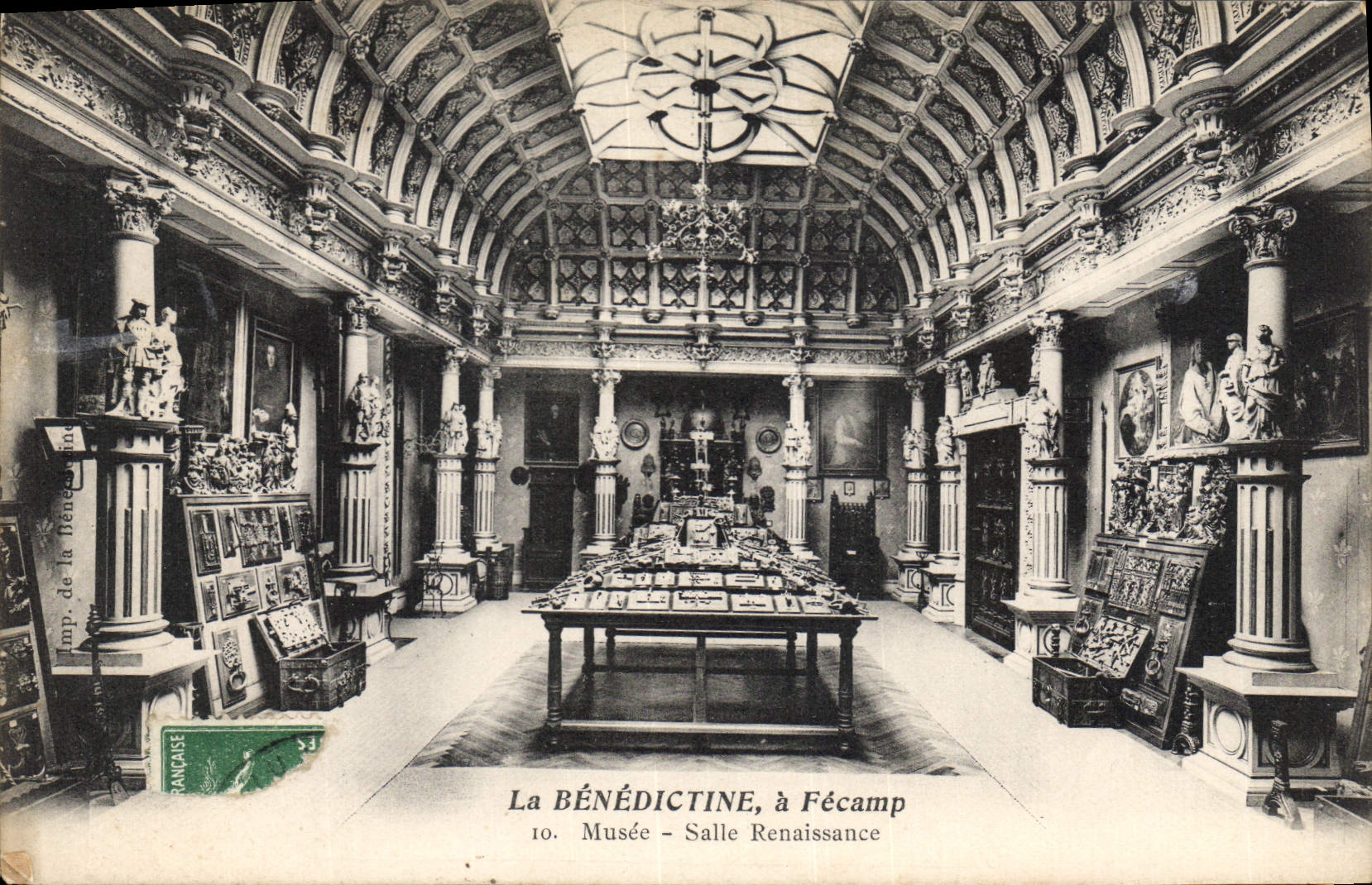 CPA La Benedictine à Fecamp Musee salle renaissance