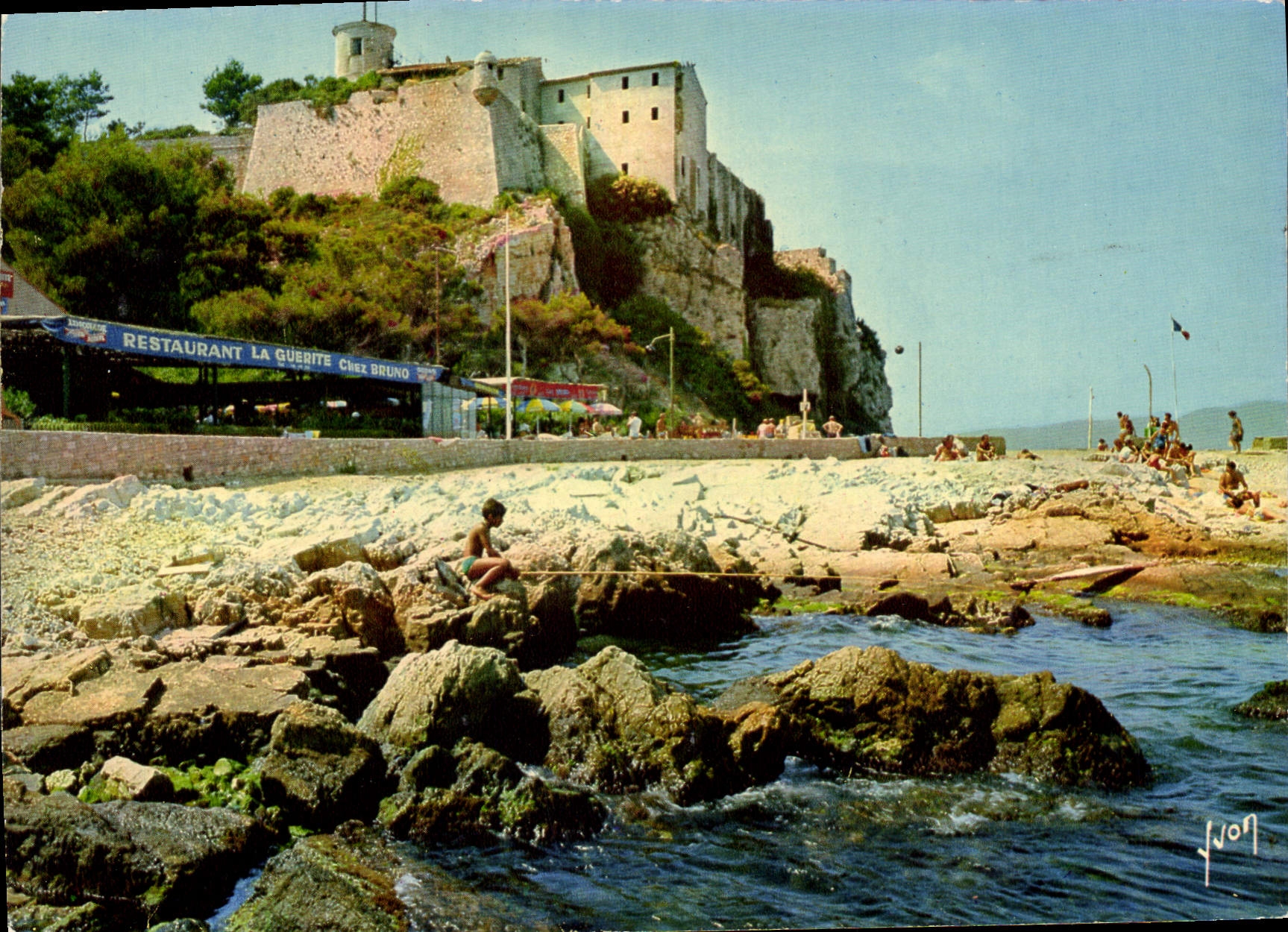 CPA Couleurs et Lumiere de France La Cote d'Azur miracle de la nature Les Iles de Lerins Alpes Marit