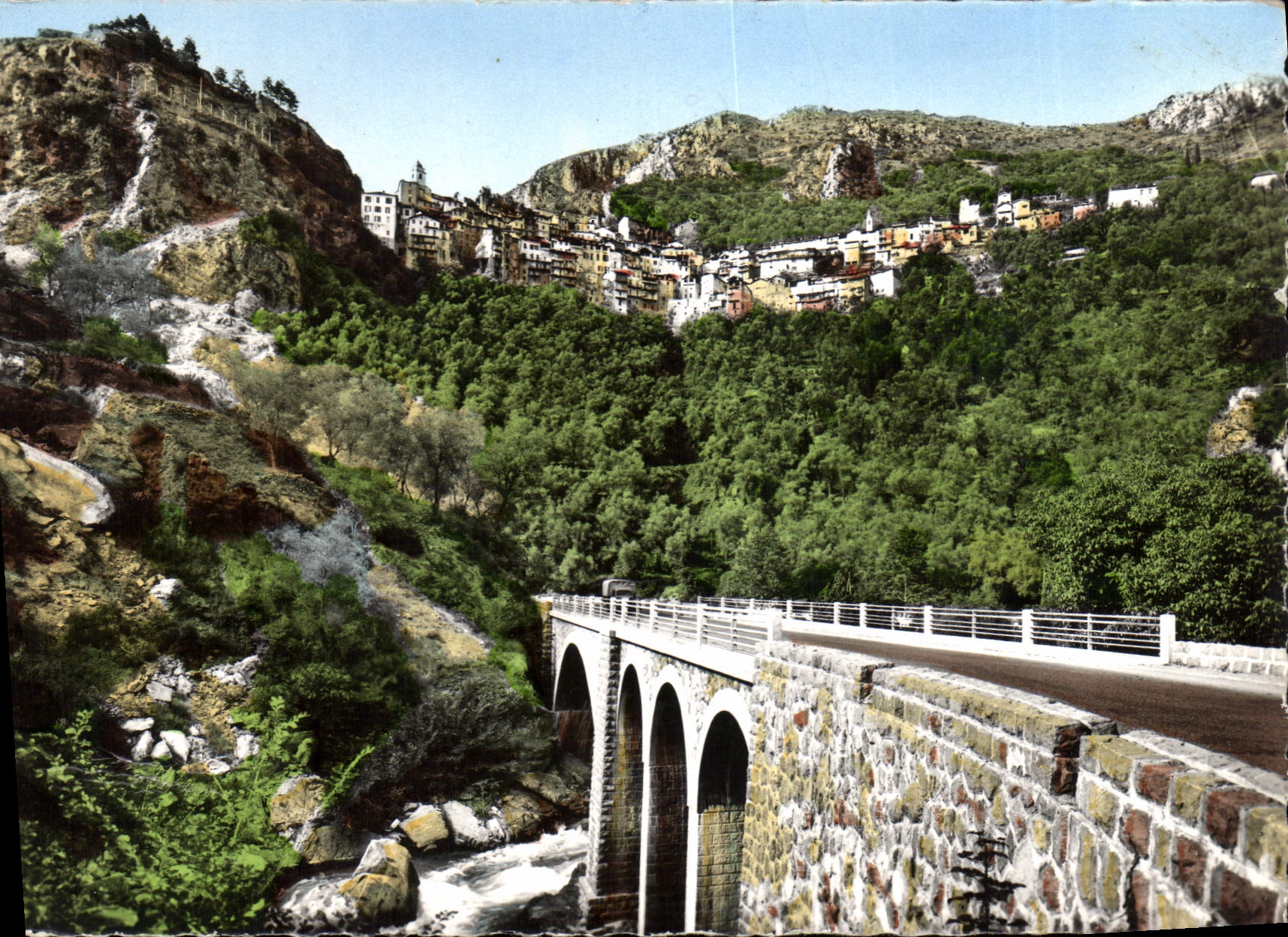 CPA Saorge A M Le Point commun sur la Roya