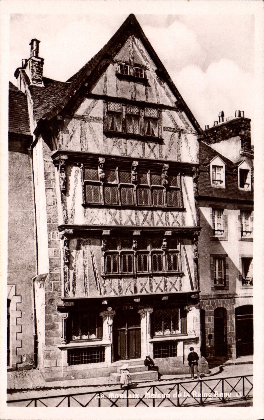 CPA Morlaix Maison de la reine Anne